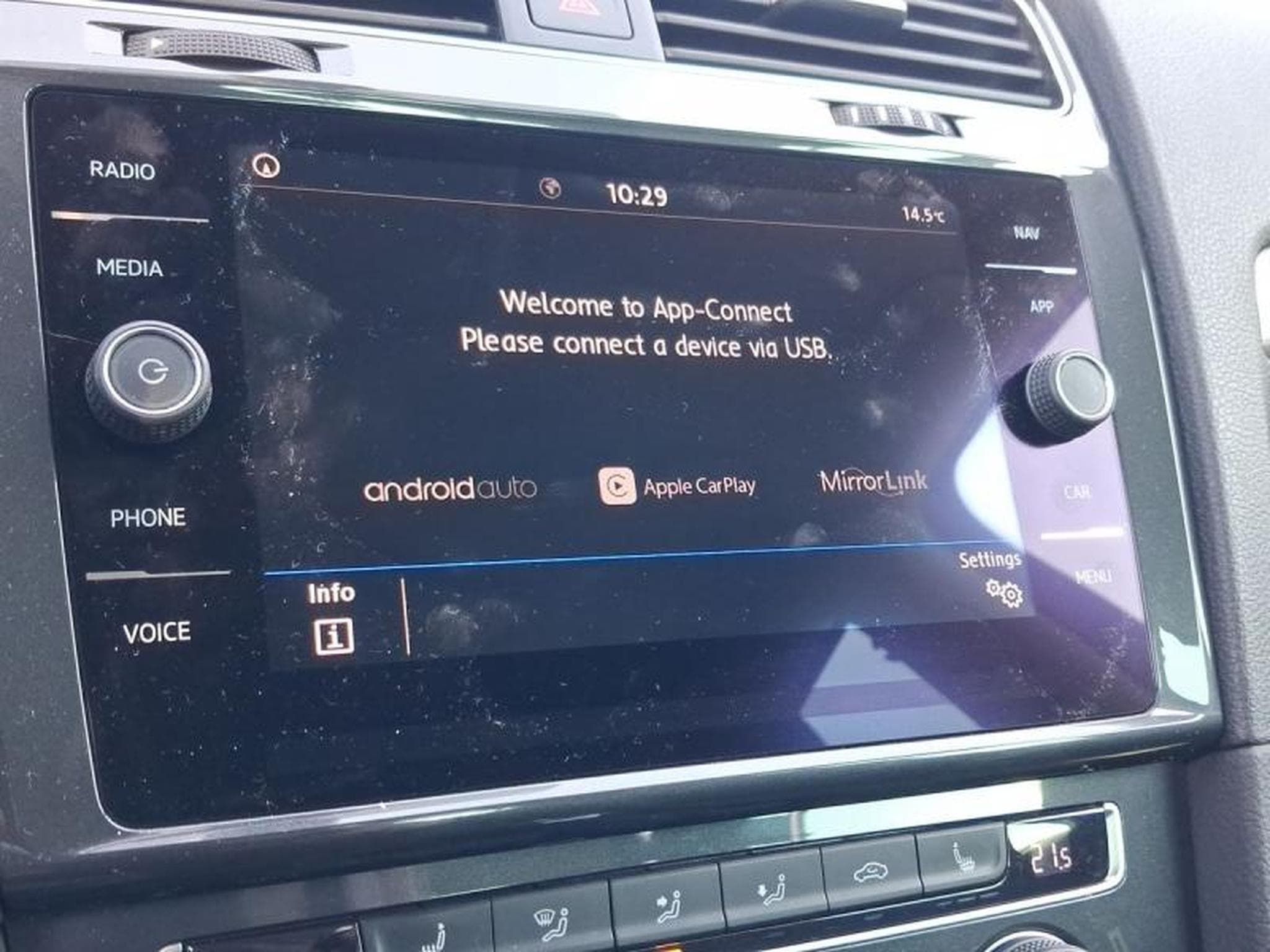 VW Golf 1.5 TSI EVO 150ch Match DSG7 Euro6d-T 5p 8cv (2020) - Photo 6