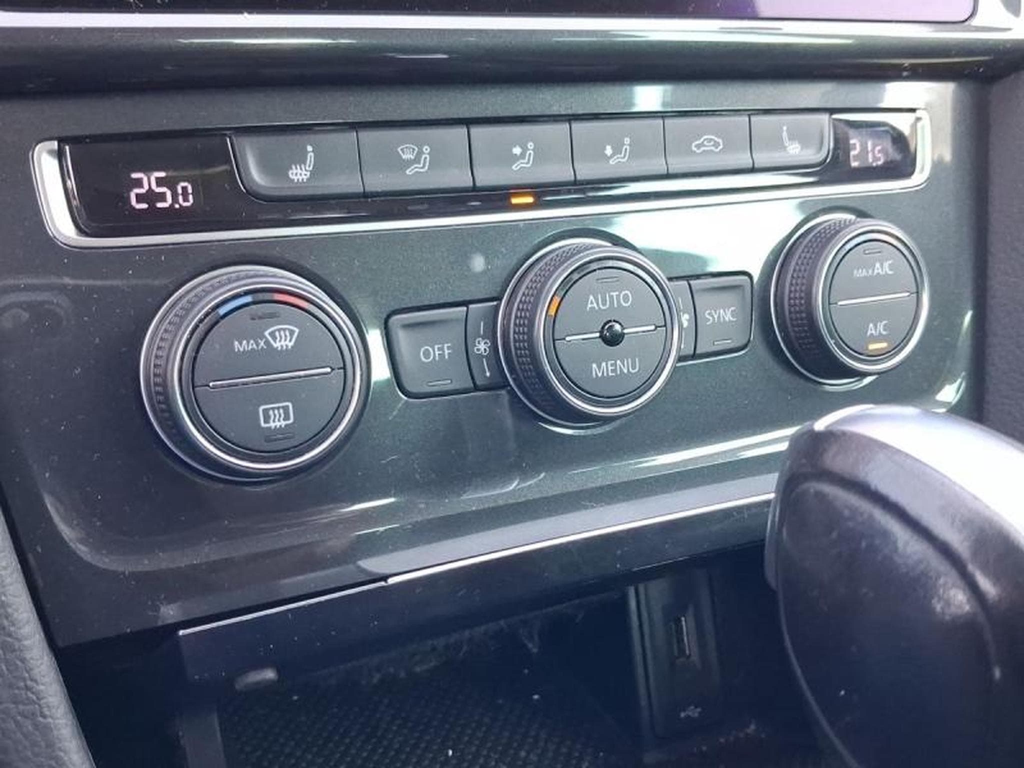 VW Golf 1.5 TSI EVO 150ch Match DSG7 Euro6d-T 5p 8cv (2020) - Photo 8