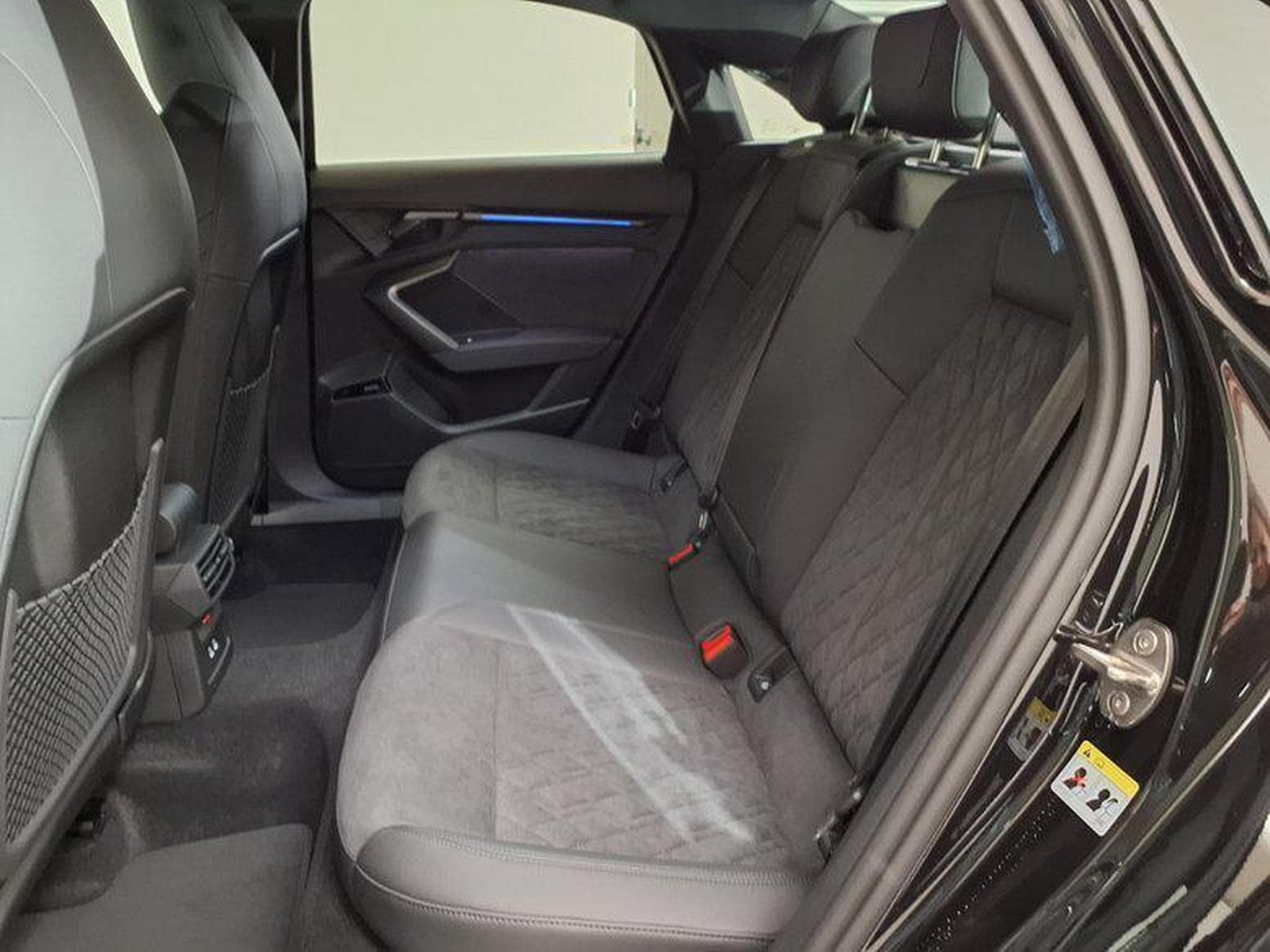 Audi RS3 2.5 TFSI 7-Gang S tronic quattro (2026) - Photo 10