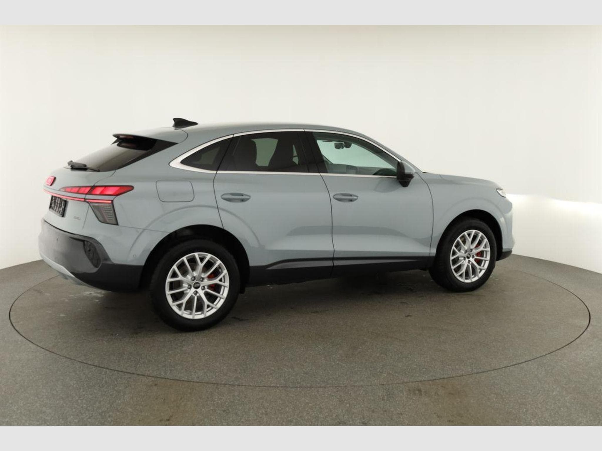 Audi Q3 Sportback TFSI quattro 150 kW (2026) - Photo 21