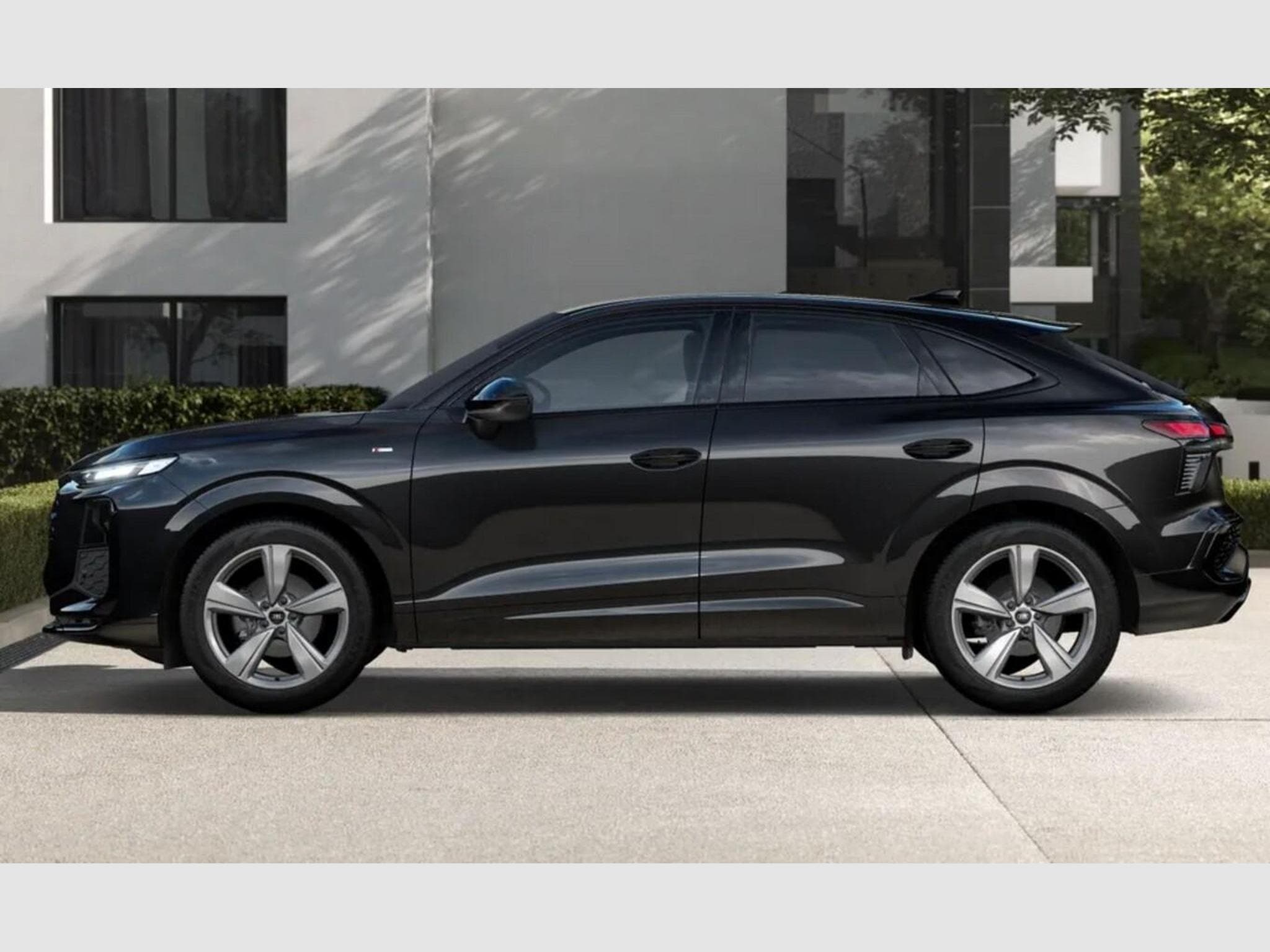 Audi Q3 Sportback S line (2026) - Photo 2