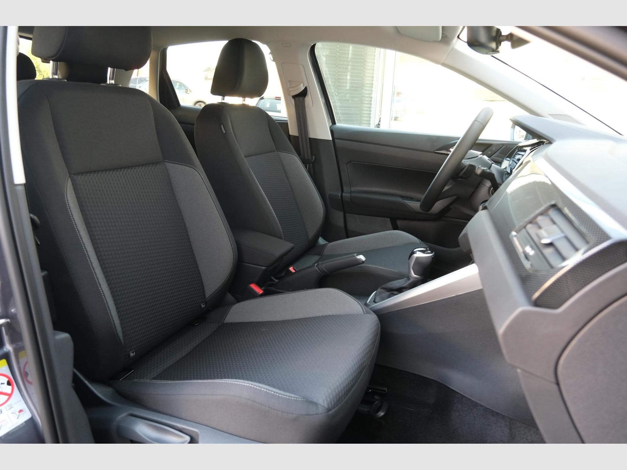 VW Polo 1.0 TSI DSG (2026) - Photo 22