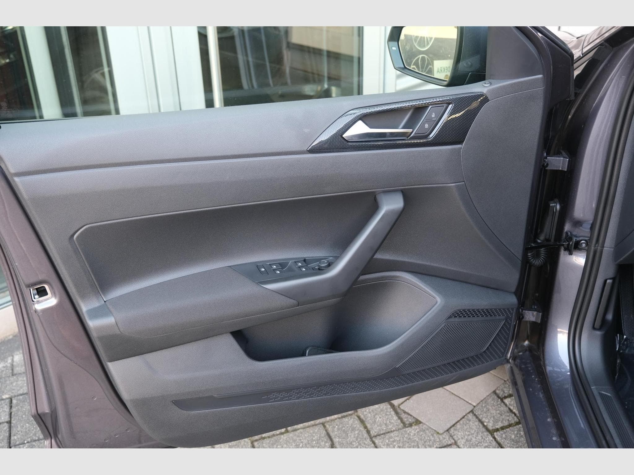 VW Polo 1.0 TSI DSG (2026) - Photo 24