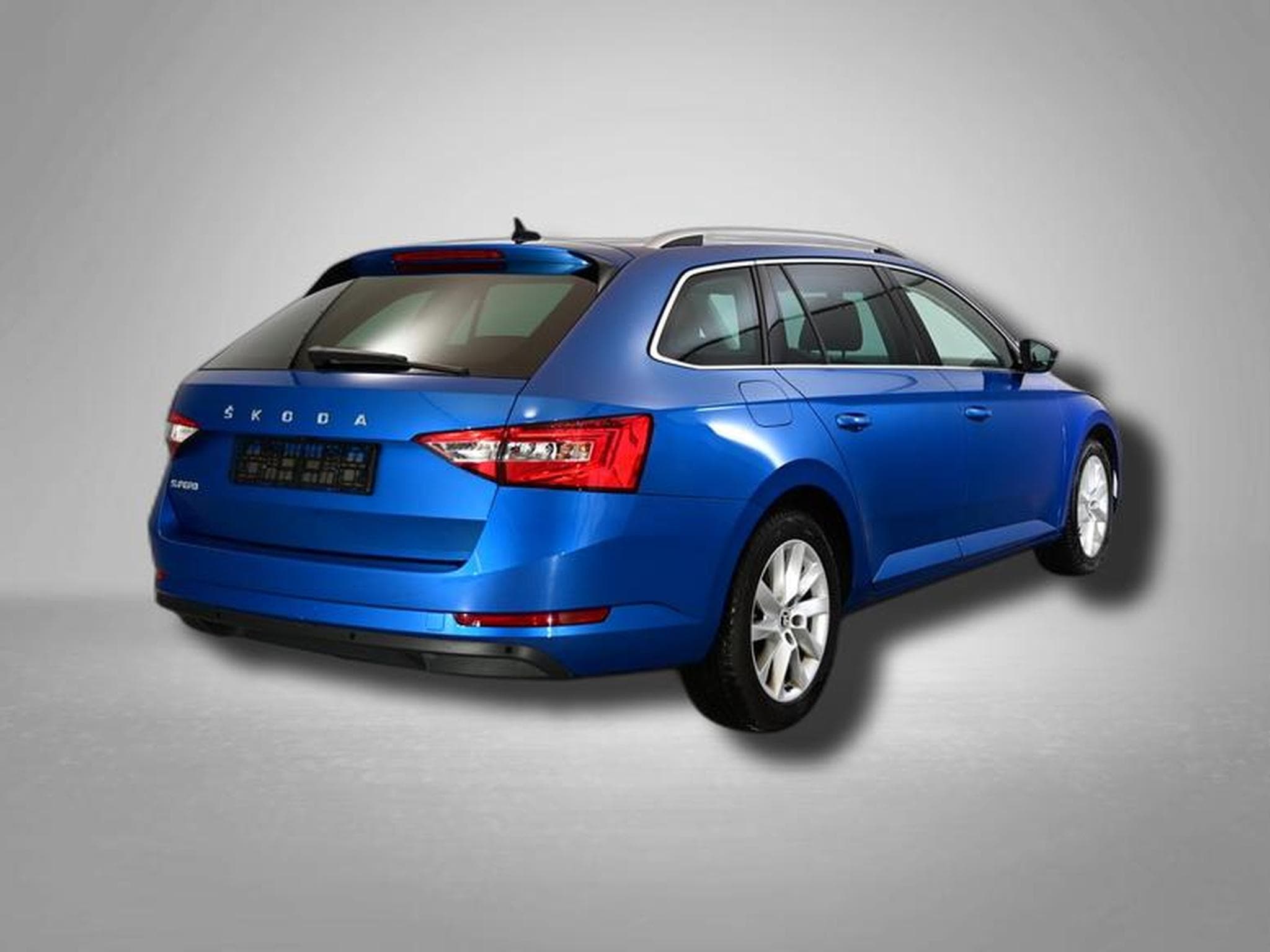 Skoda Superb Ambition 1.5 TSI 110 kW (150 PS) 7-Gang-DSG (2024) - Photo 5