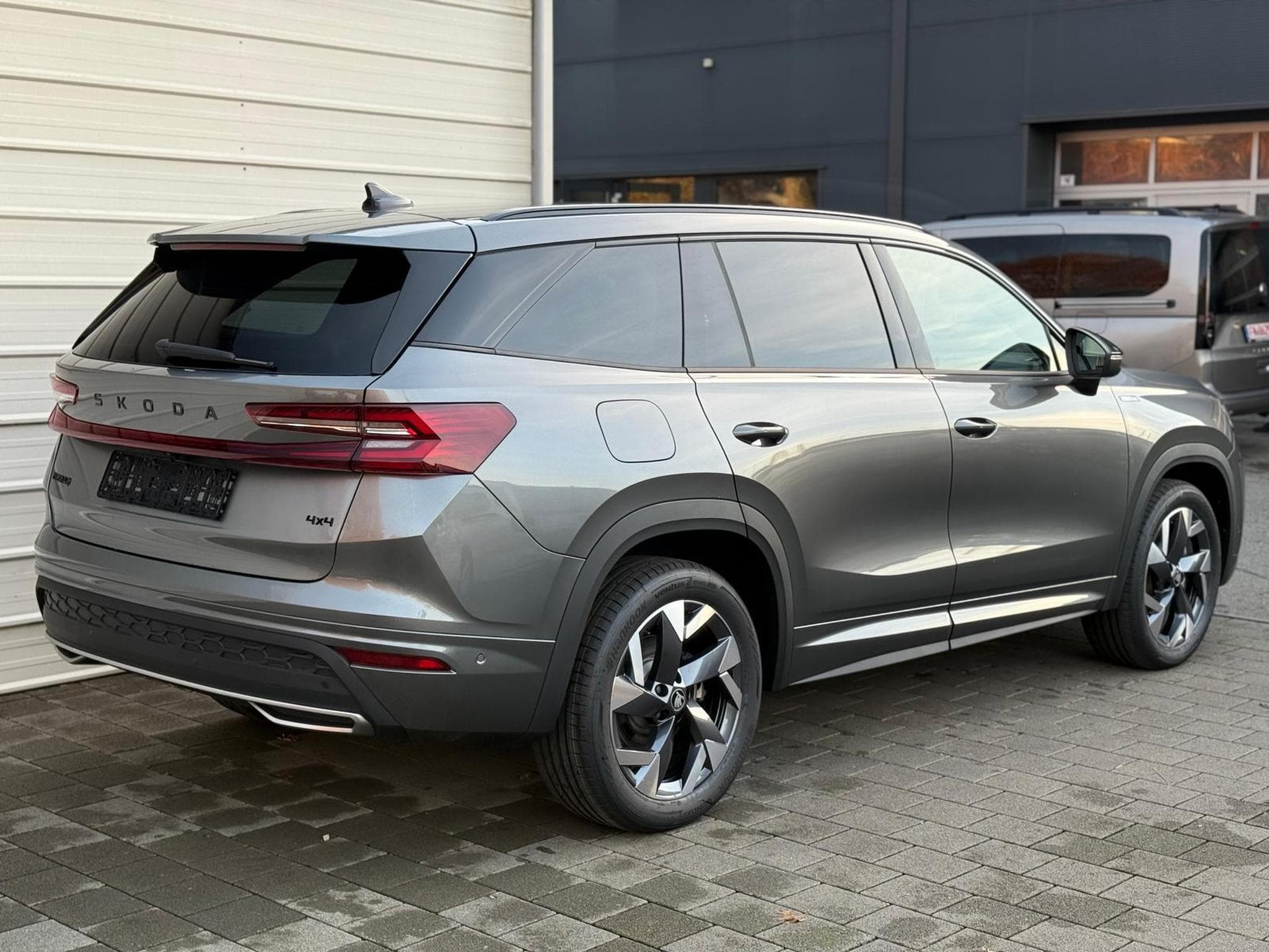 Skoda Kodiaq Sportline (2025) - Photo 18