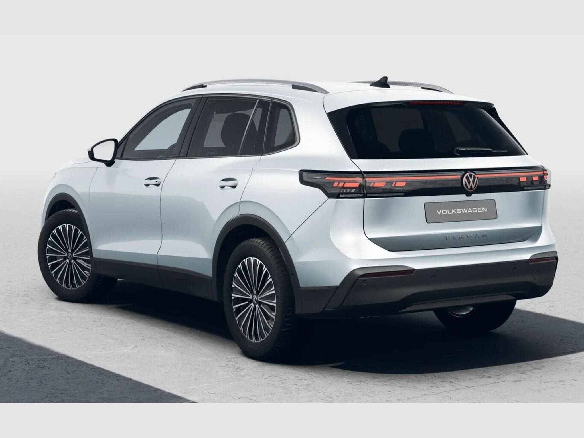 VW Tiguan DSG LED+ IQ.DRIVE (2026) - Photo 3