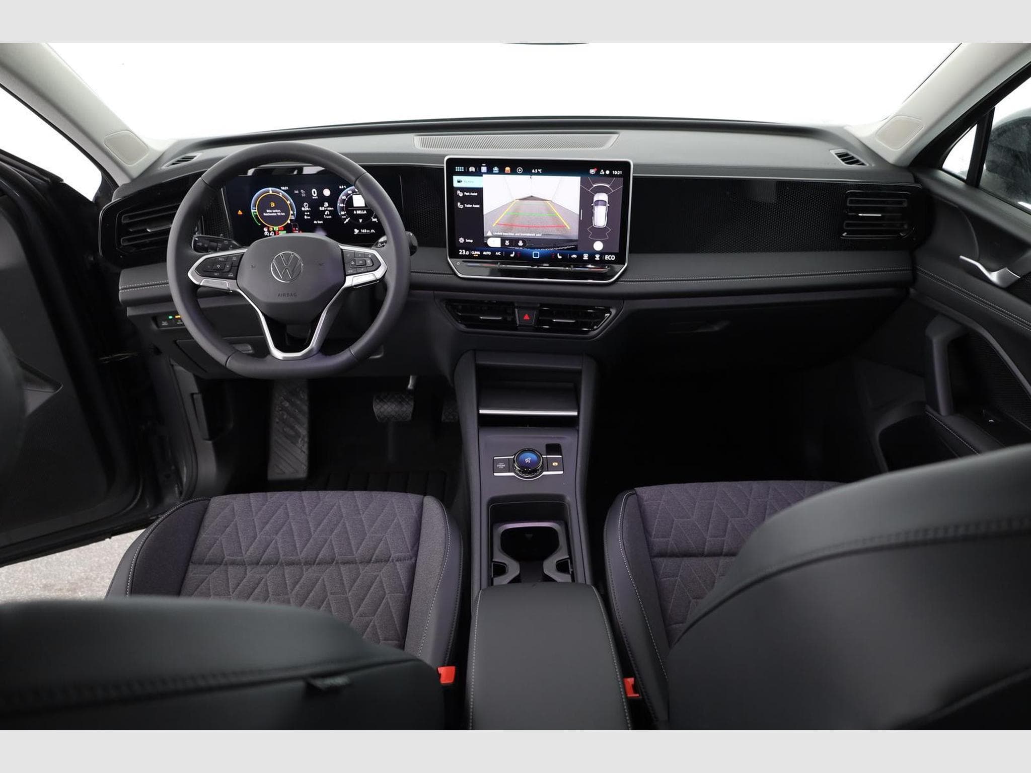 VW Tiguan 1.5 TSI eHybrid 150 kW Life (2025) - Photo 4