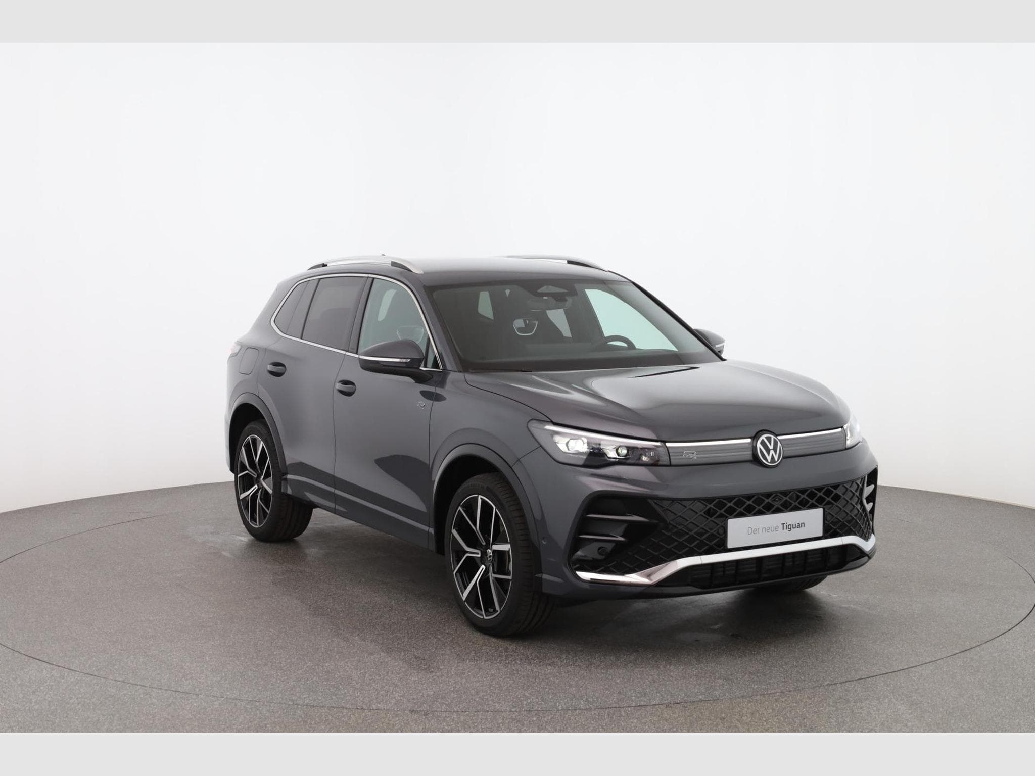 VW Tiguan Limited (2026) - Photo 3