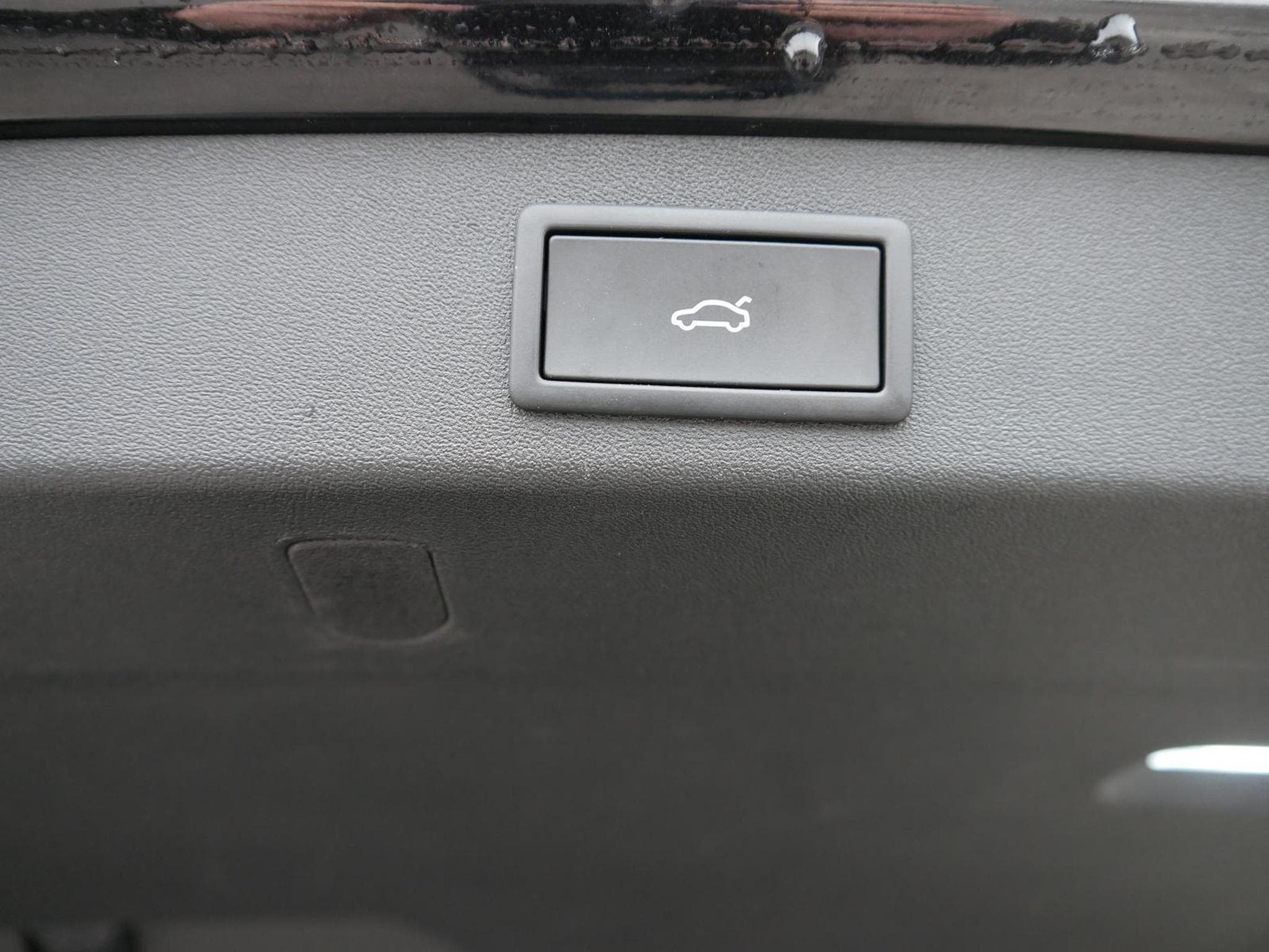 Skoda Kodiaq 1.5 TSI iV PHEV Sportline DSG (2025) - Photo 15