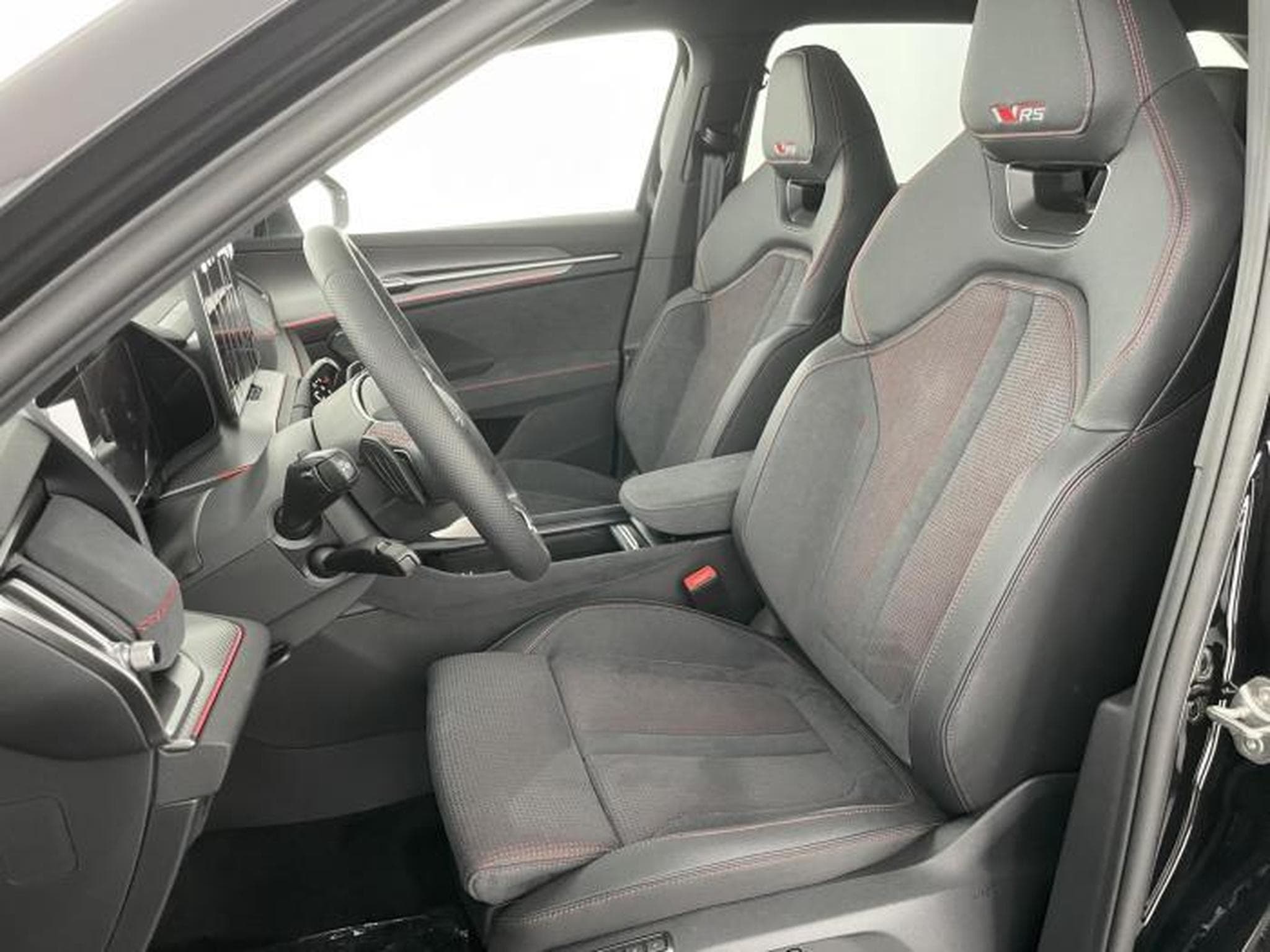 Skoda Kodiaq RS 2.0 TSI (2026) - Photo 12