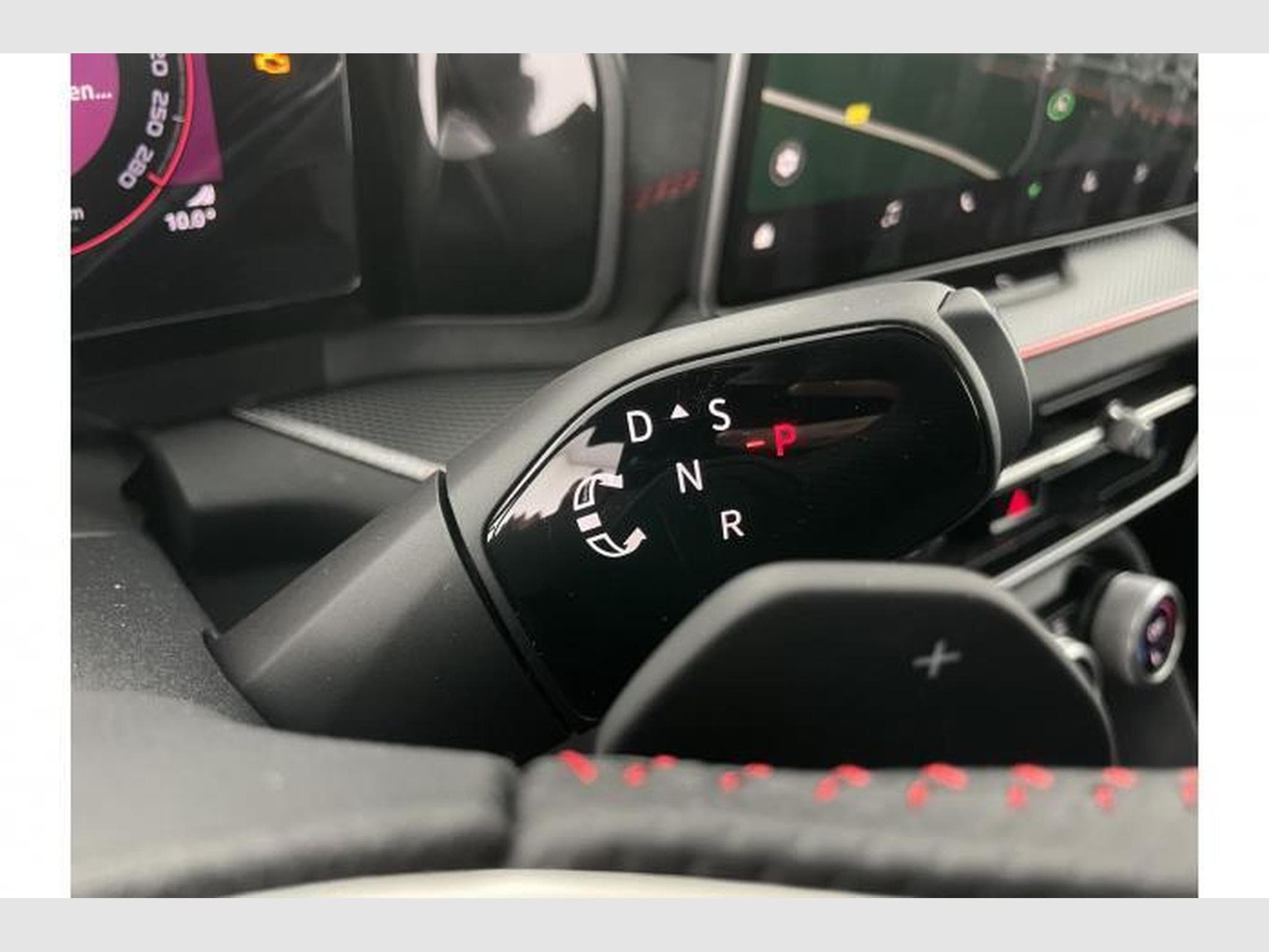 Skoda Kodiaq RS 2.0 TSI (2026) - Photo 22