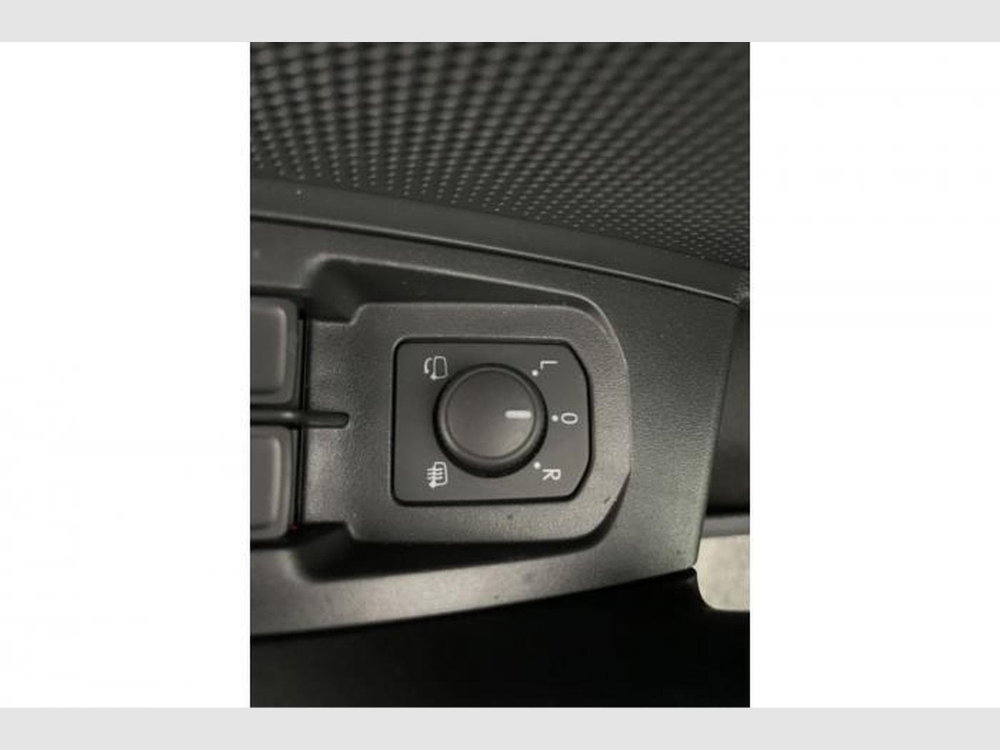 Skoda Kodiaq RS 2.0 TSI (2026) - Photo 25