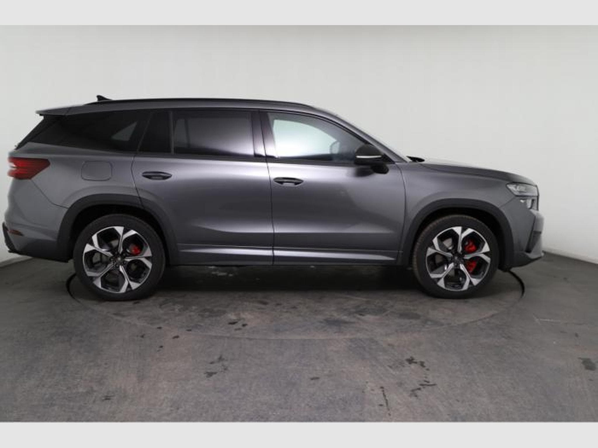 Skoda Kodiaq RS 2.0 TSI (2026) - Photo 9