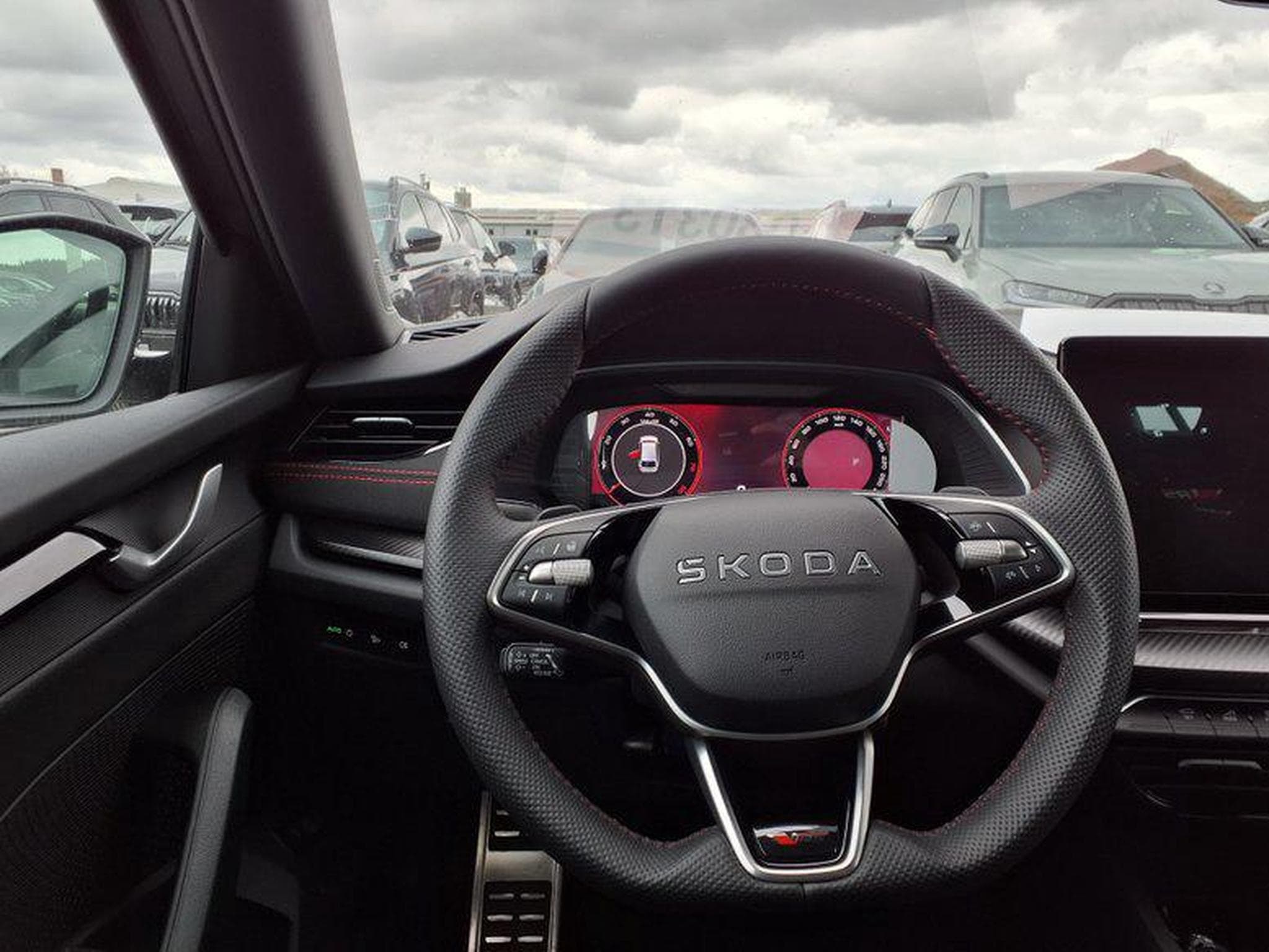 Skoda Octavia RS Octavia Combi 2.0 TSI 266 PS (2025) - Foto 8