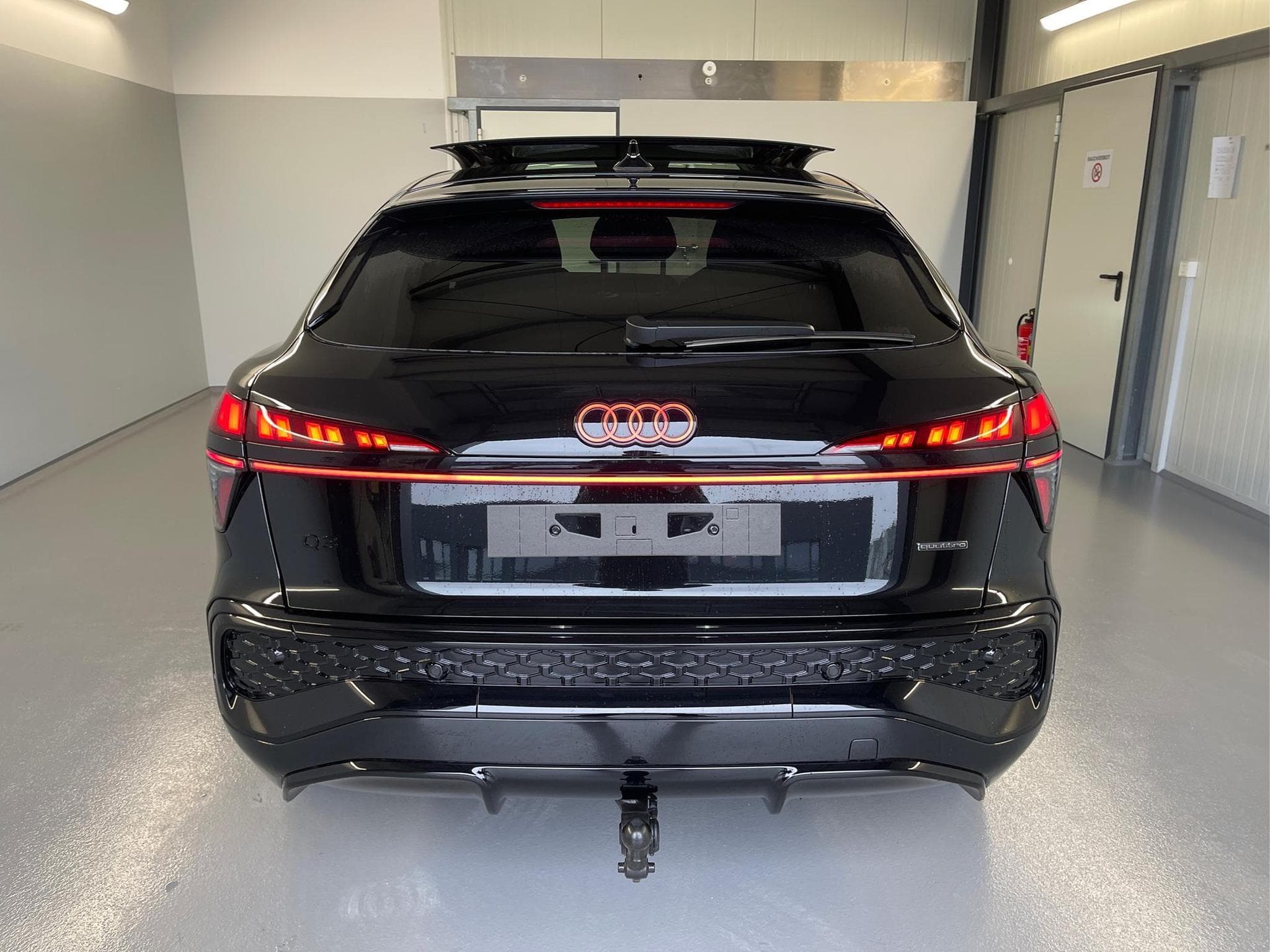 Audi Q3 Sportback NEU (2026) - Photo 5