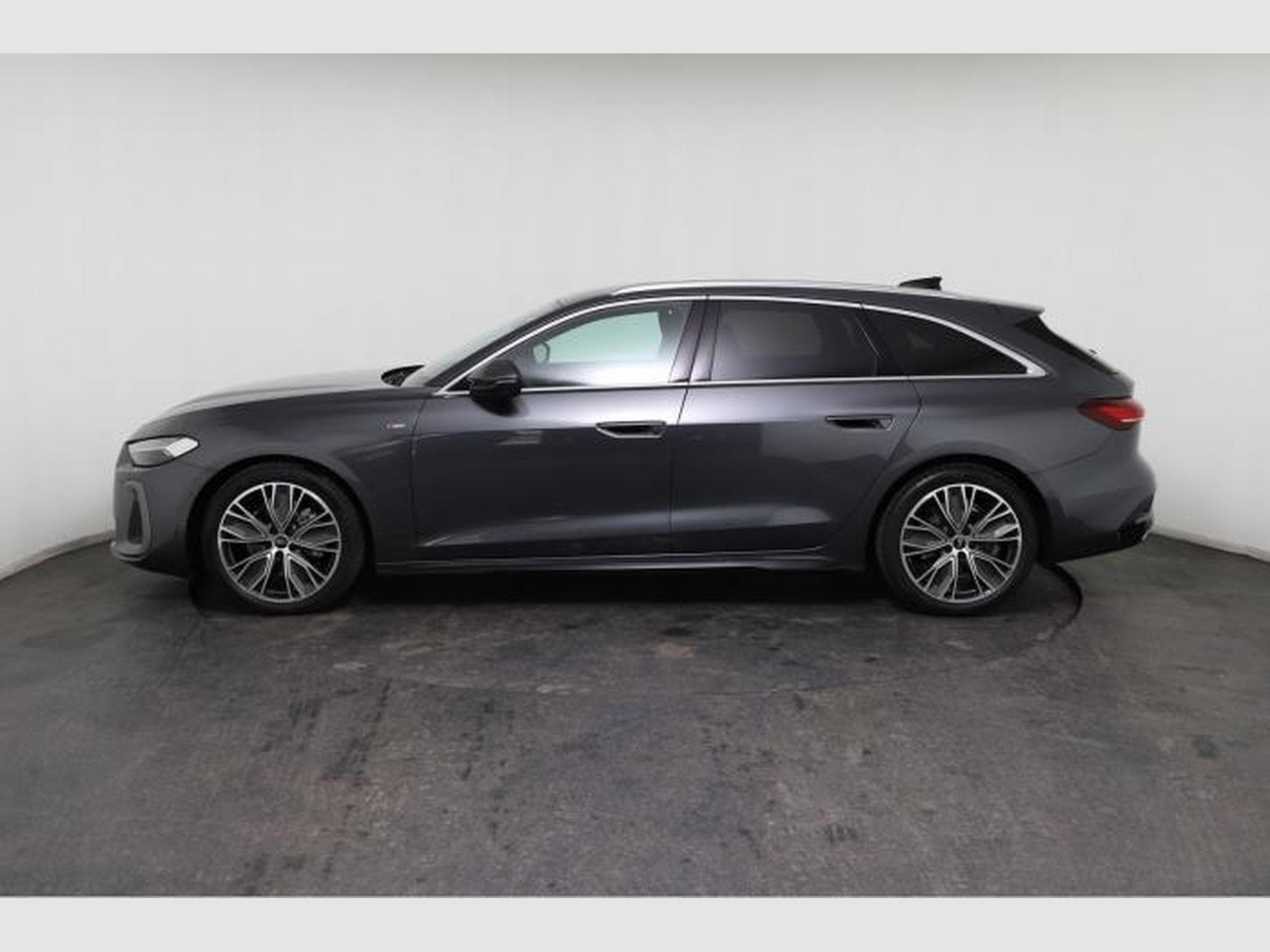 Audi A5 Avant 2.0 TFSI (2026) - Foto 4