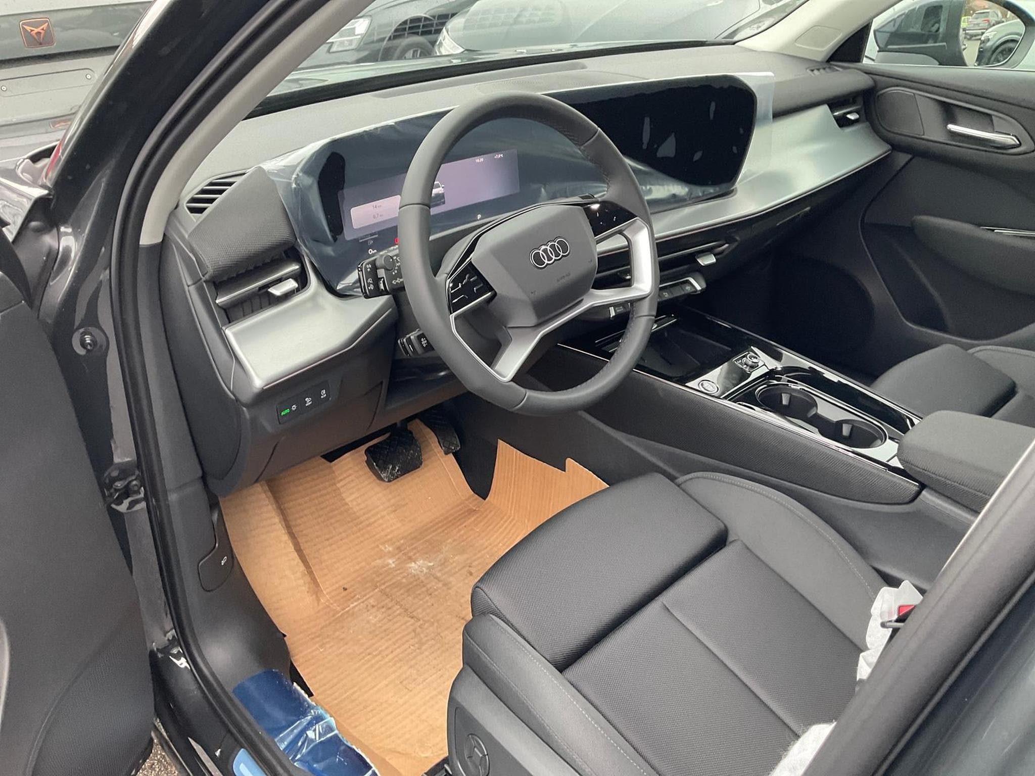 Audi Q3 TFSI quattro 150 kW (2026) - Photo 1