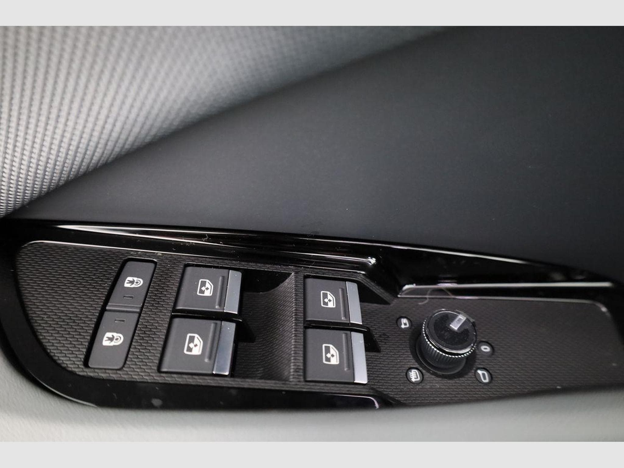 Audi Q3 TFSI quattro 150 kW (2026) - Foto 12