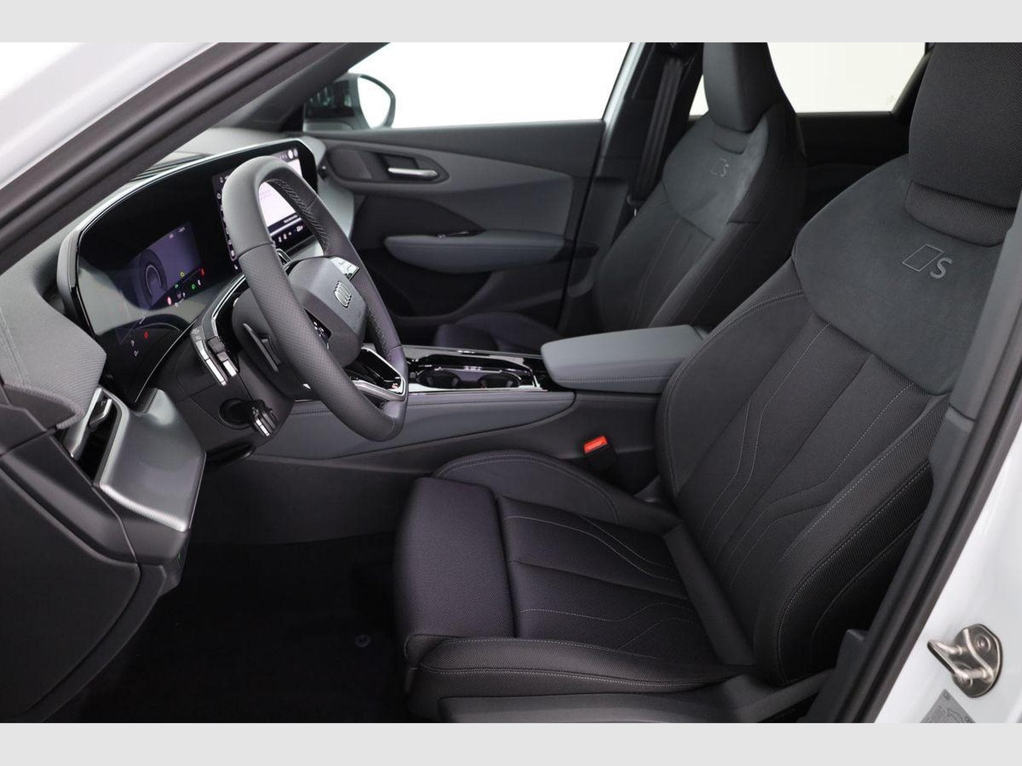 Audi Q3 TFSI quattro 150 kW (2026) - Foto 14