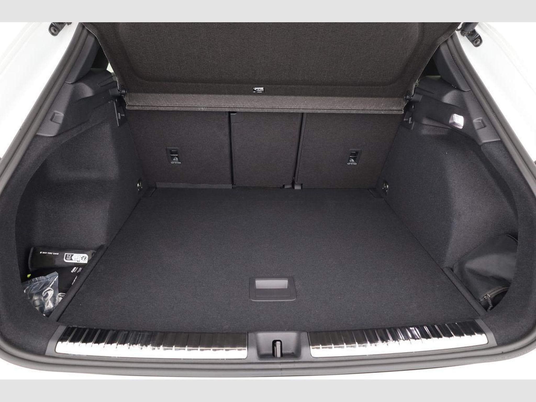 Audi Q3 TFSI quattro 150 kW (2026) - Foto 17