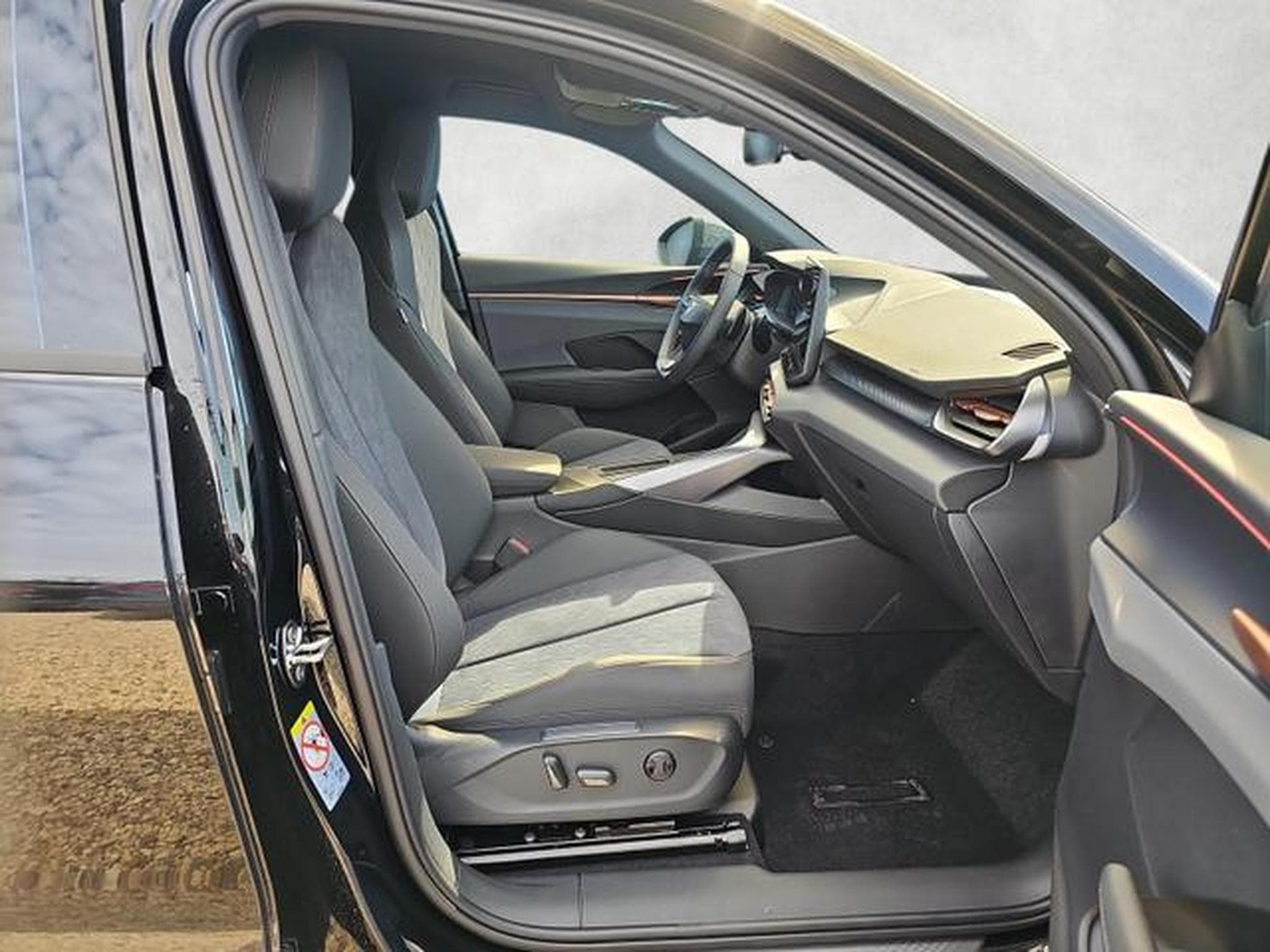 Cupra Terramar 1.5 eTSI 110 kW (2025) - Foto 10