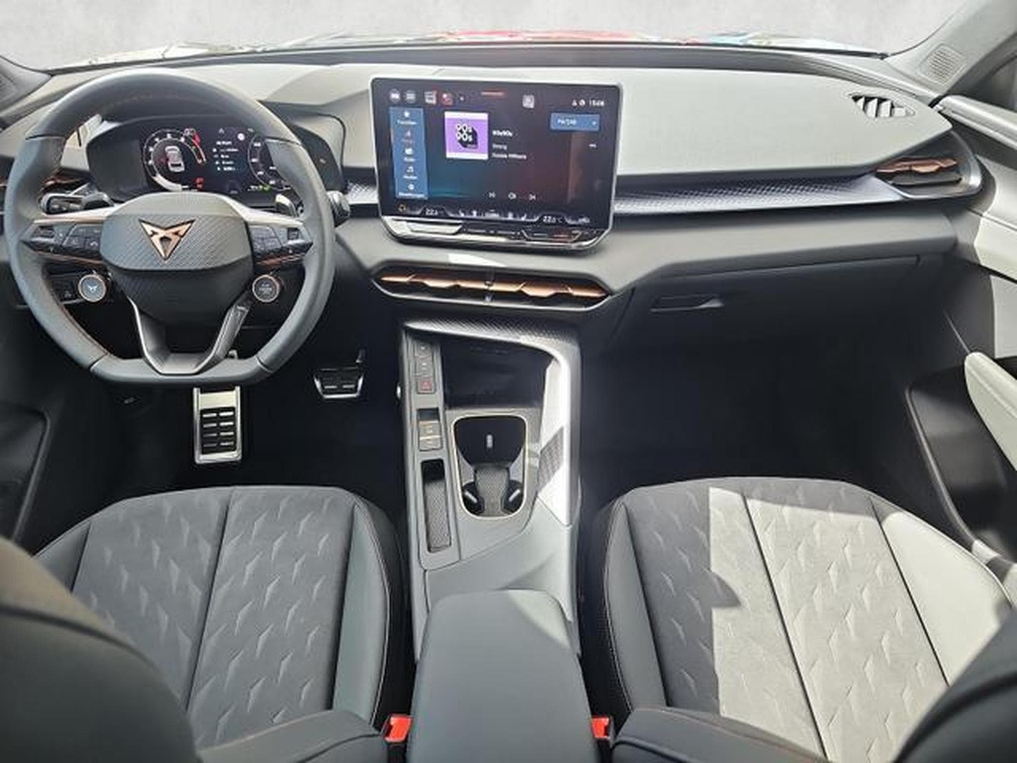 Cupra Terramar 1.5 eTSI 110 kW (2025) - Foto 11