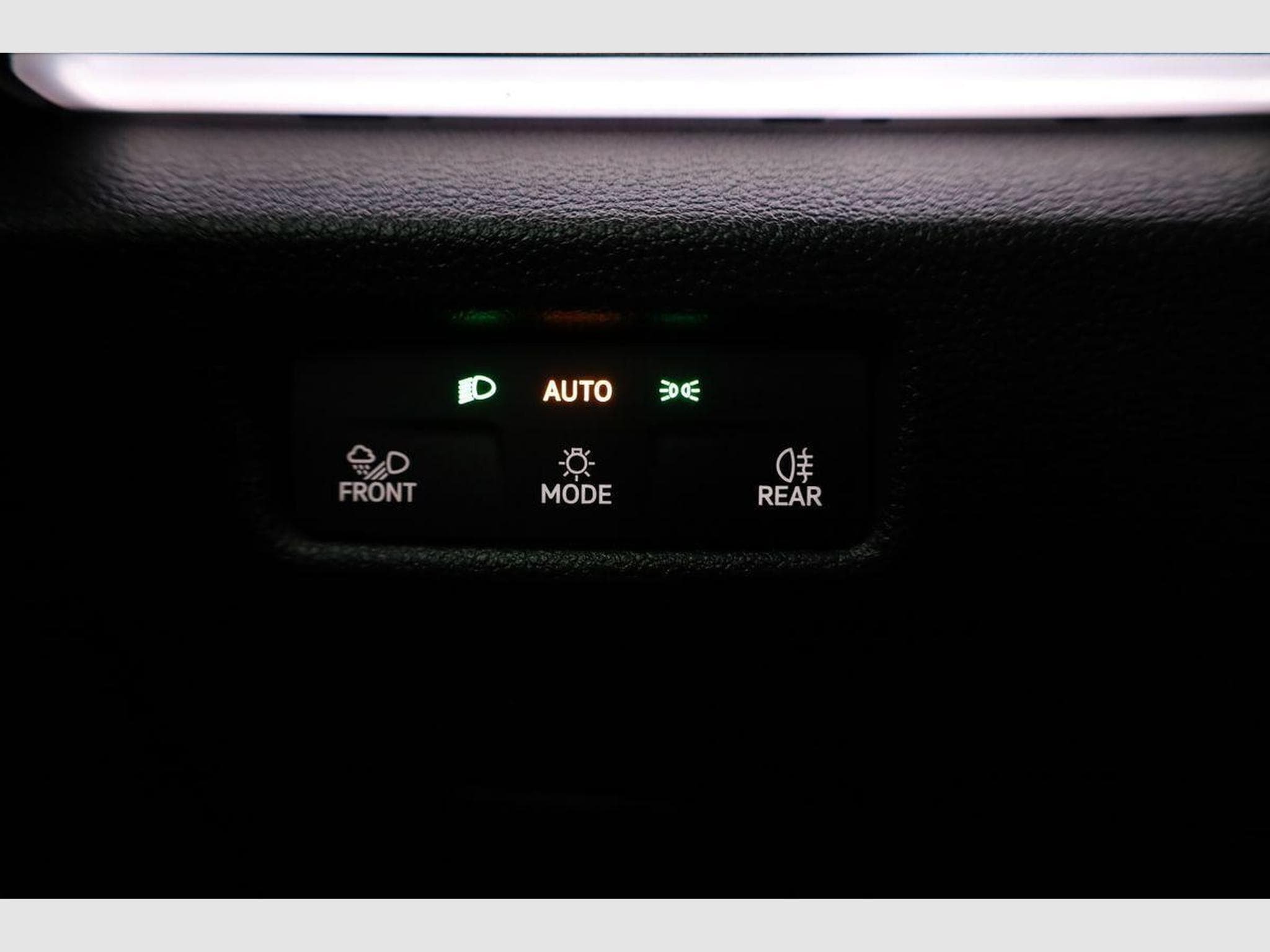 VW Tayron 1.5 TSI eHybrid 150 kW Life (2026) - Photo 8