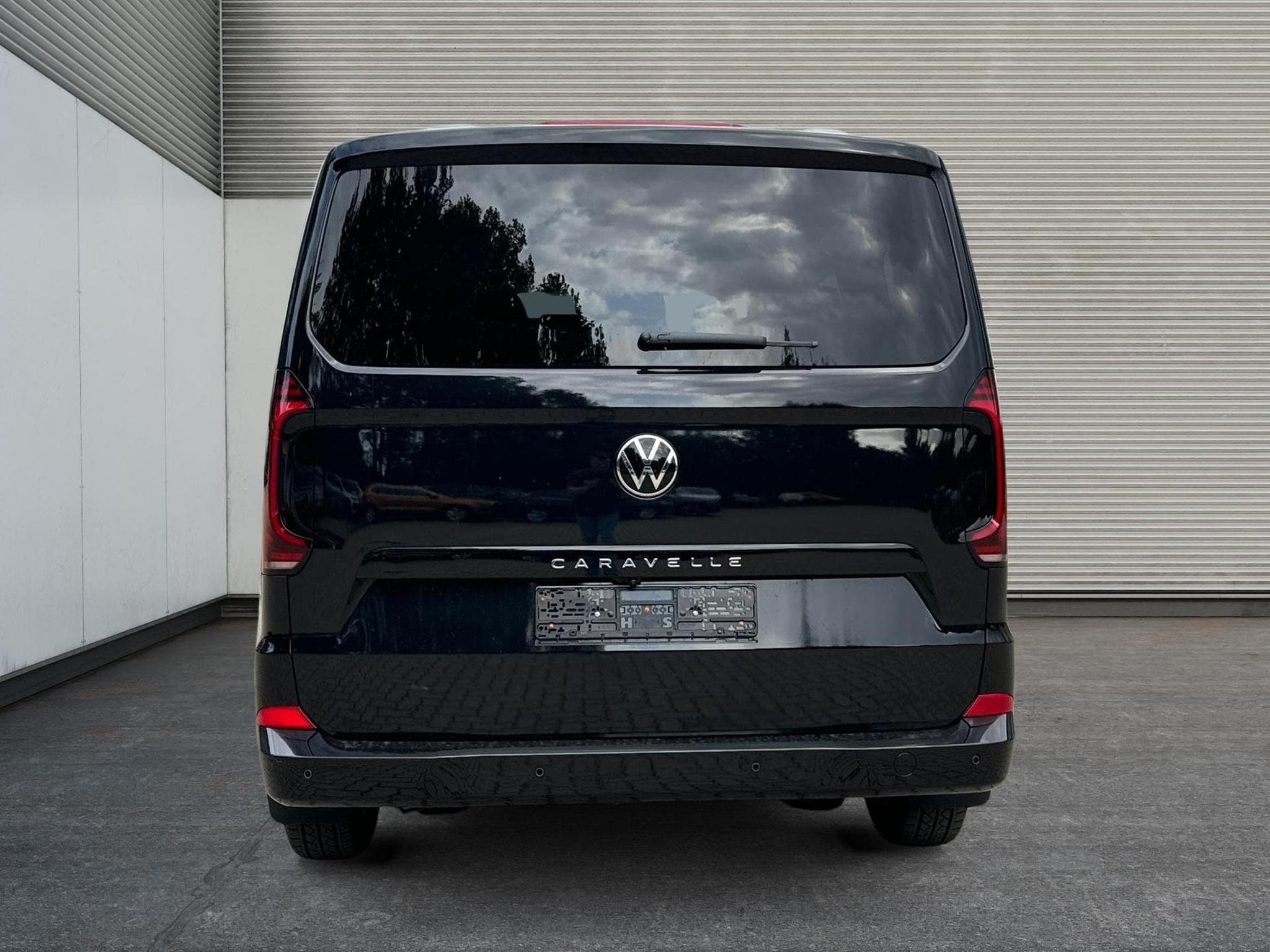 VW T7 Style (2026) - Photo 5