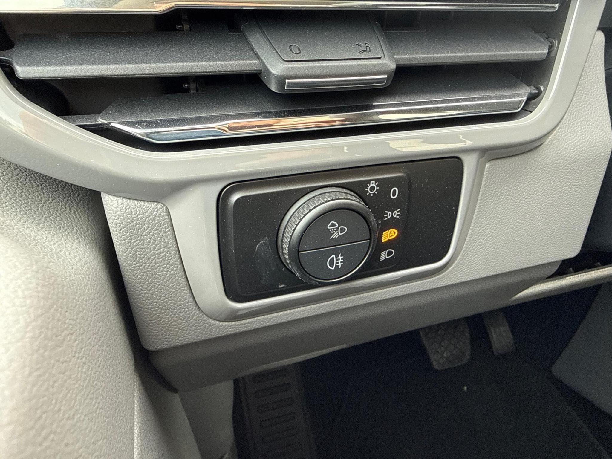 VW T7 Style (2026) - Photo 19