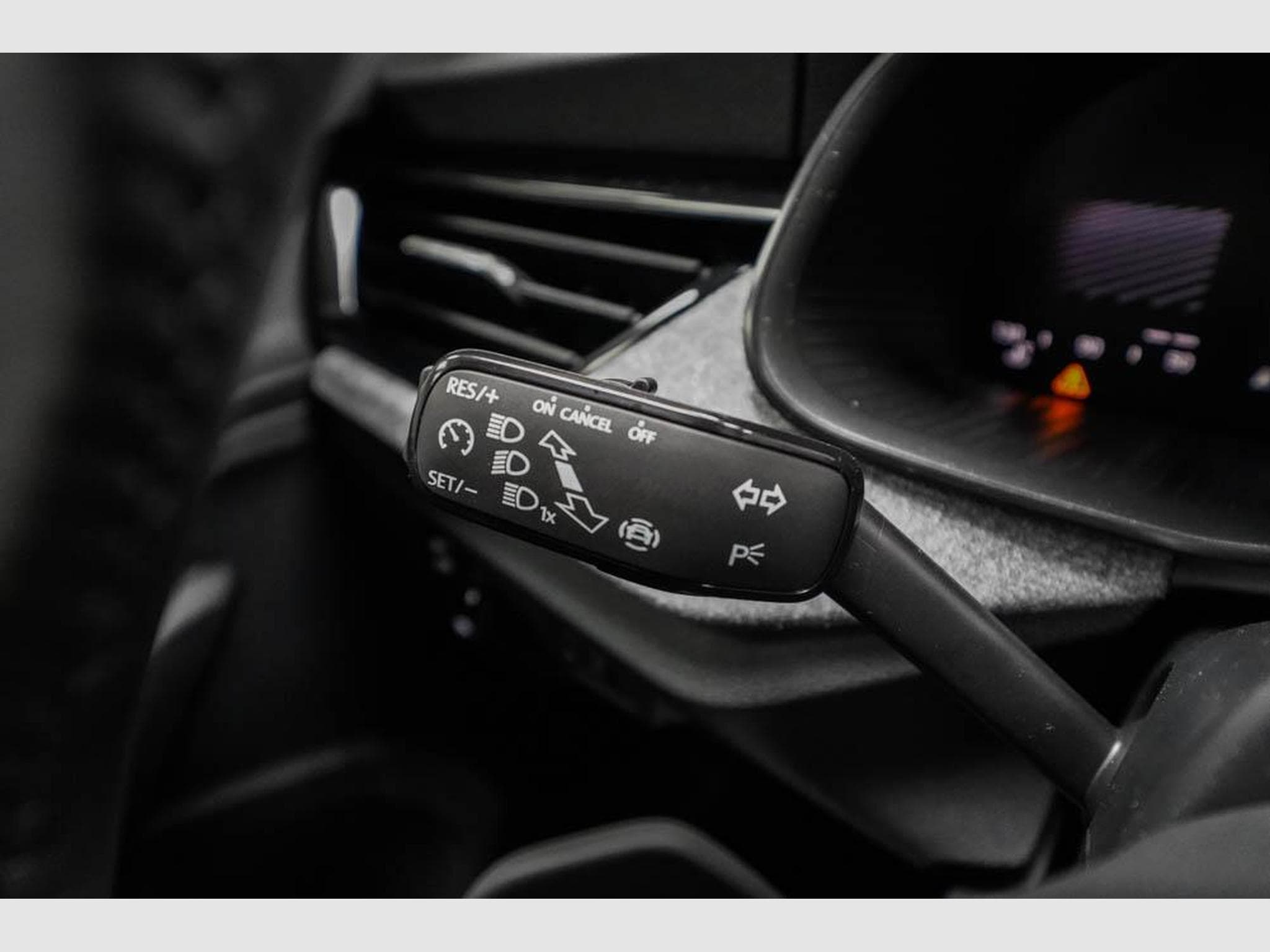 Skoda Scala 1,0 TSI DSG (2026) - Foto 10