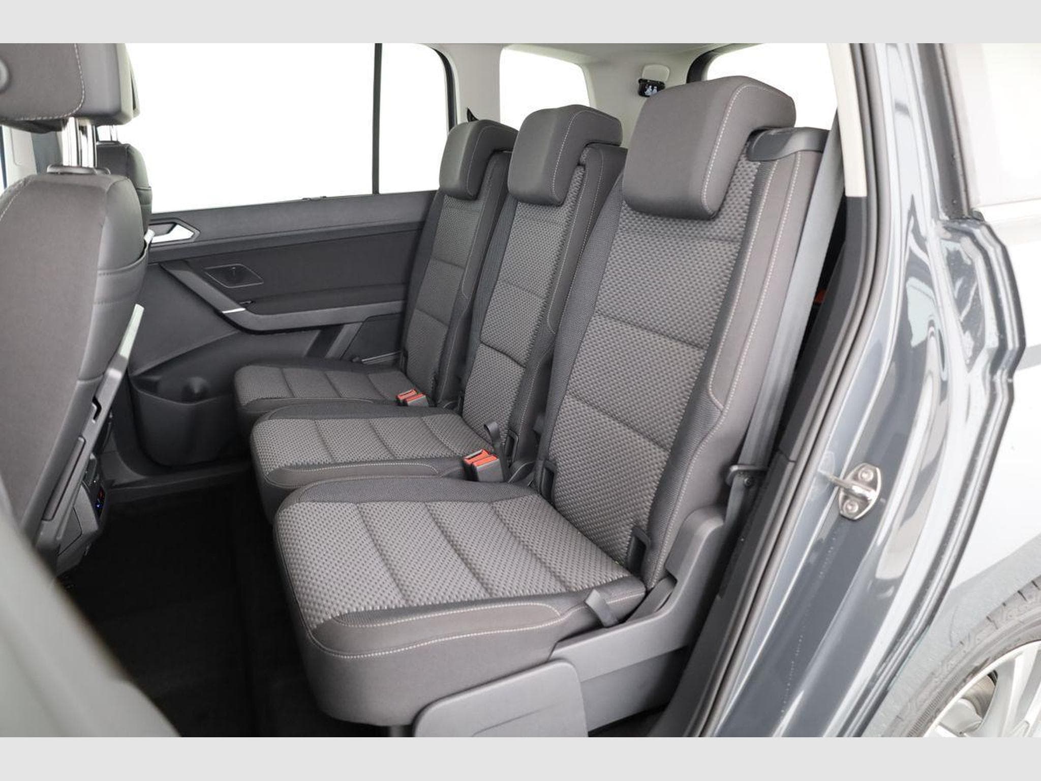VW Touran Comfortline BMT/Start-Stopp (2026) - Photo 10