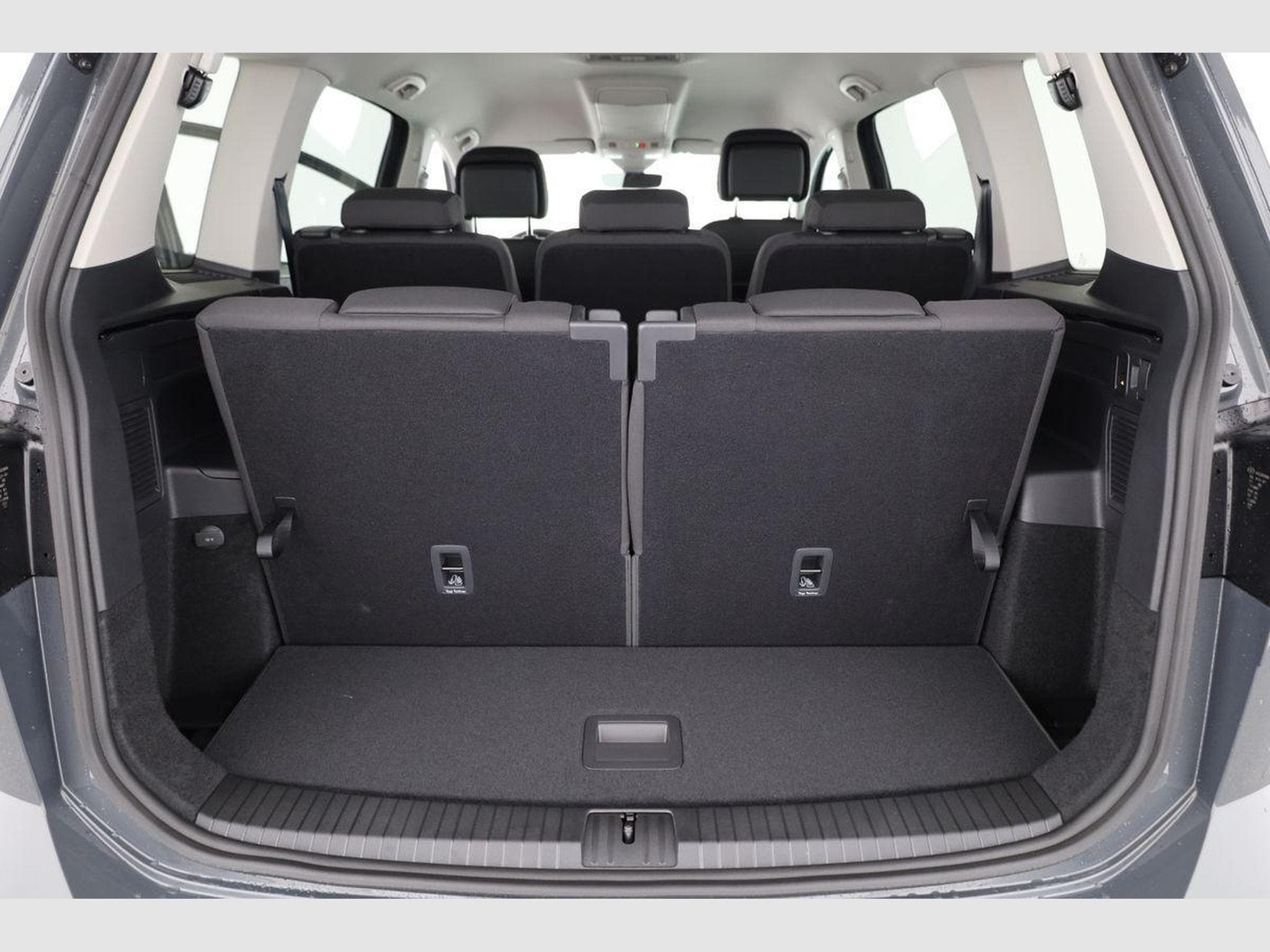 VW Touran Comfortline BMT/Start-Stopp (2026) - Photo 11