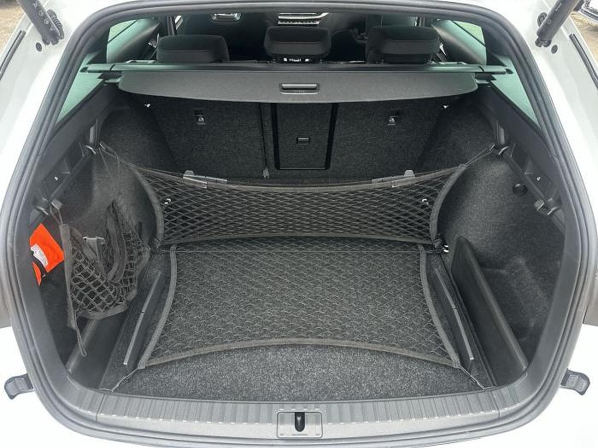 Skoda Octavia RS 2.0 TSI (2025) - Foto 12