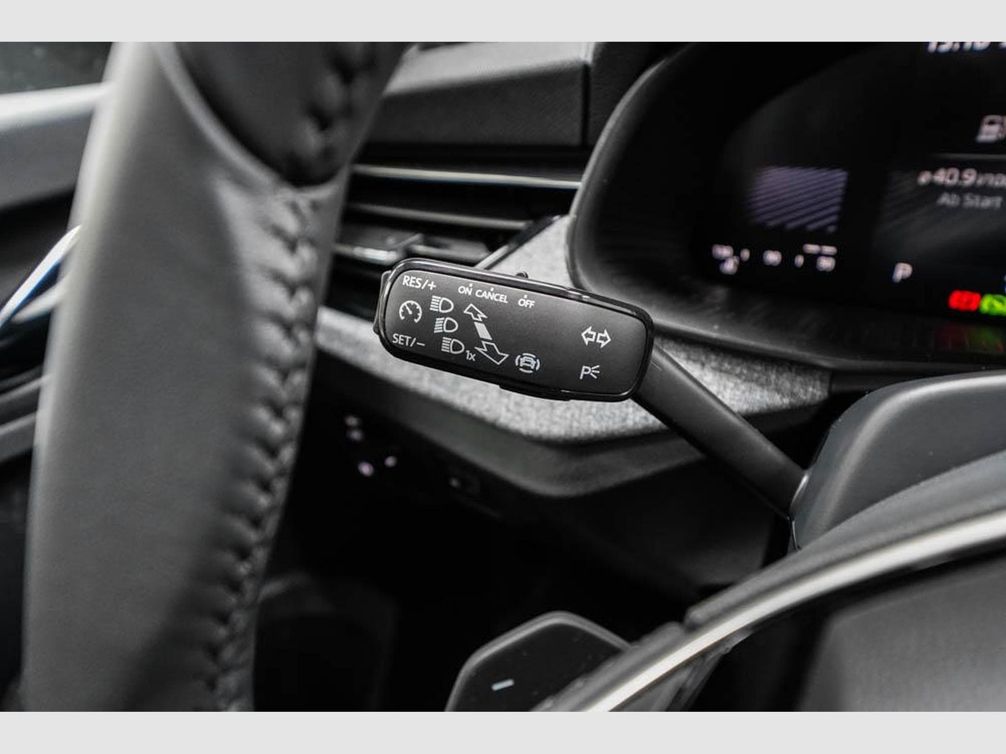 Skoda Kamiq 1,0 TSI DSG (2026) - Foto 10