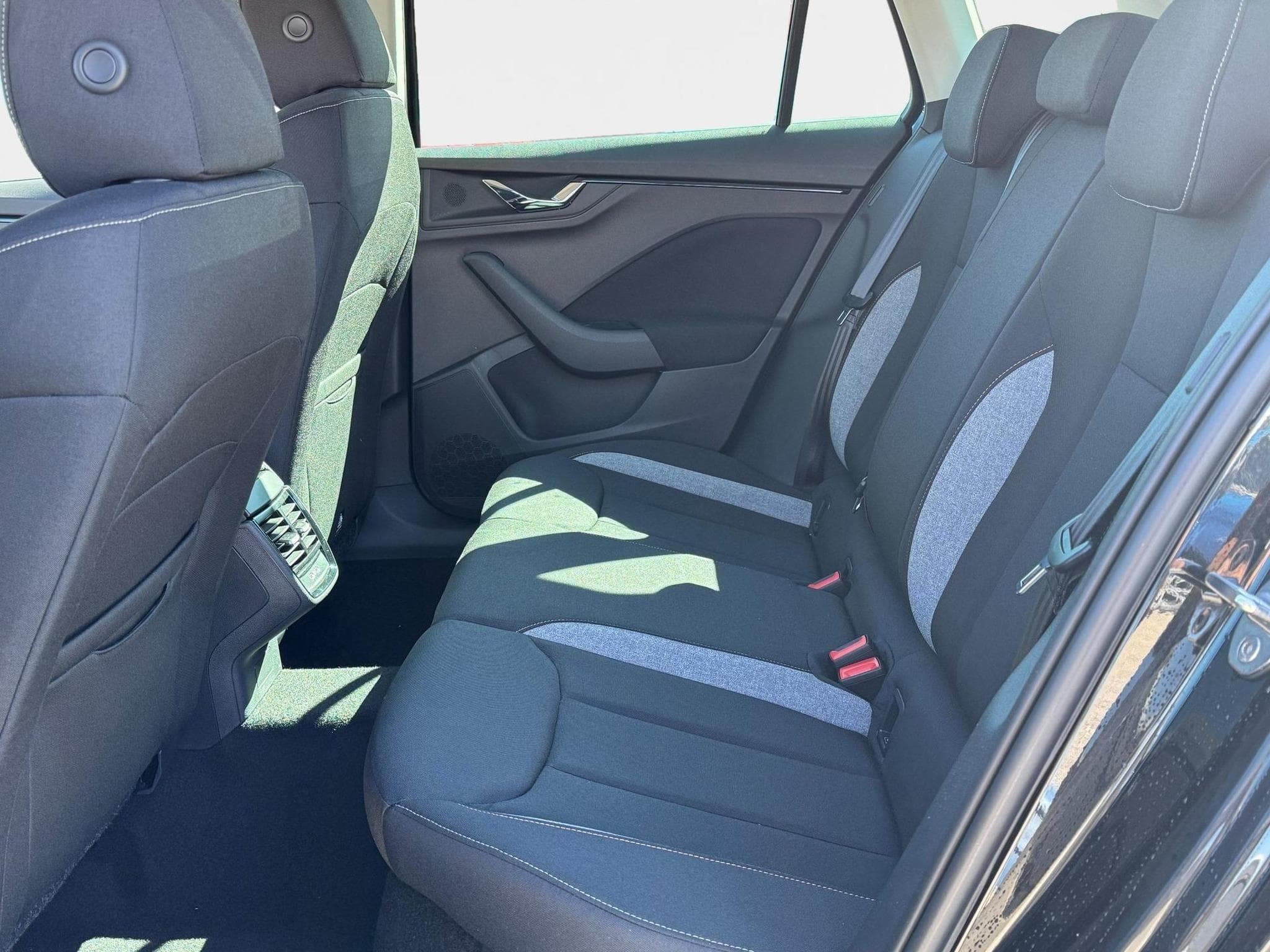 Skoda Kamiq Extra Plus (2026) - Foto 25