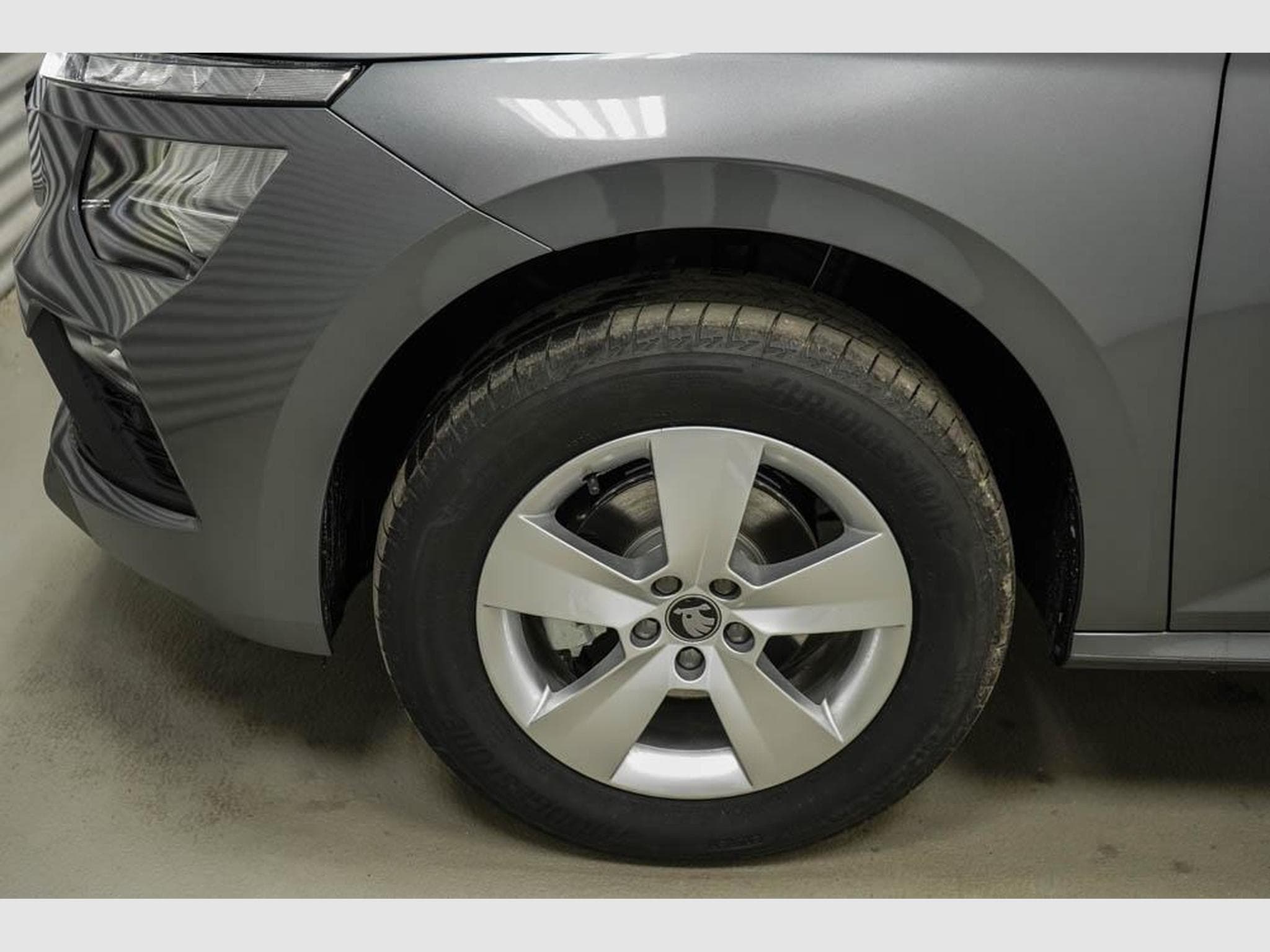 Skoda Kamiq 1,0 TSI DSG (2026) - Photo 5