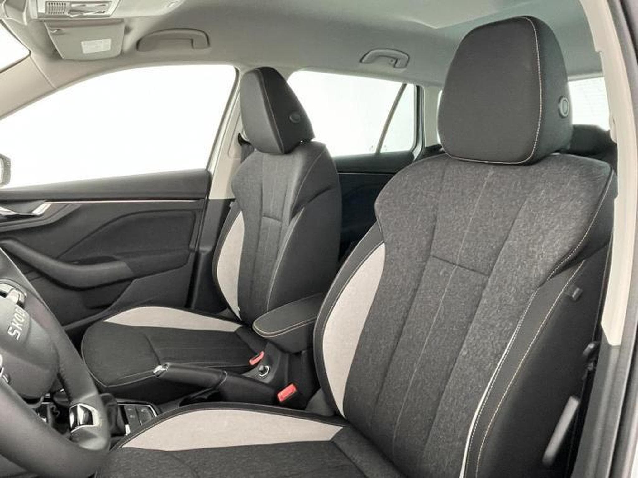 Skoda Kamiq Top Selection (2026) - Photo 12
