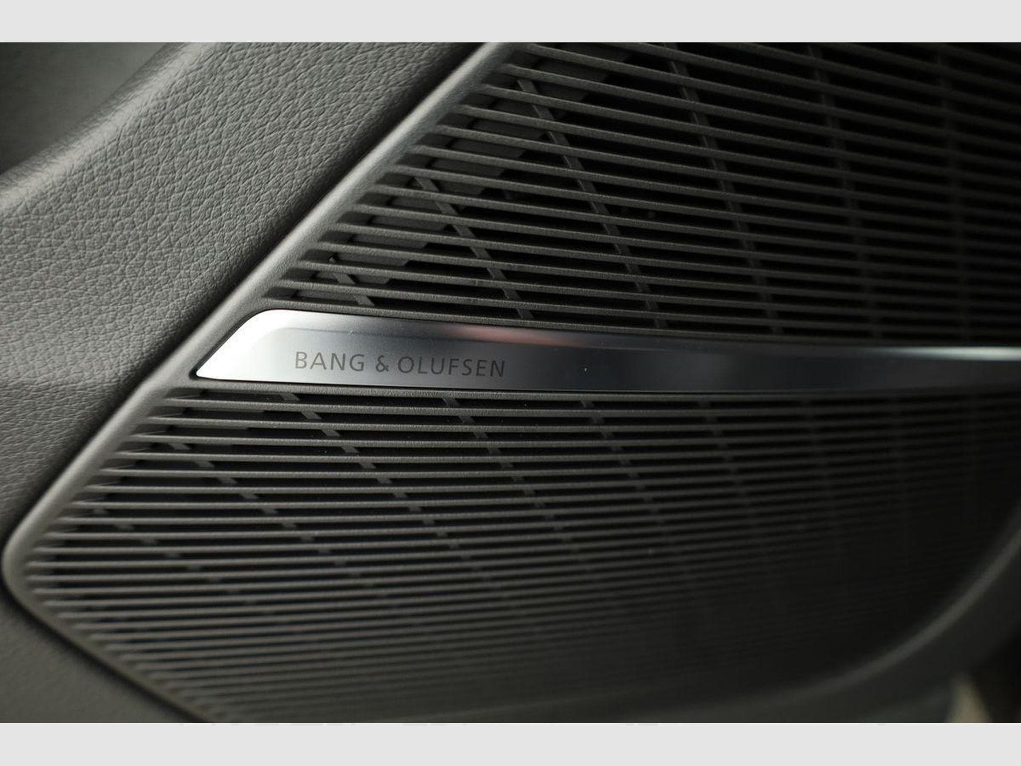 Audi Q8 50 TDI quattro (2026) - Photo 10