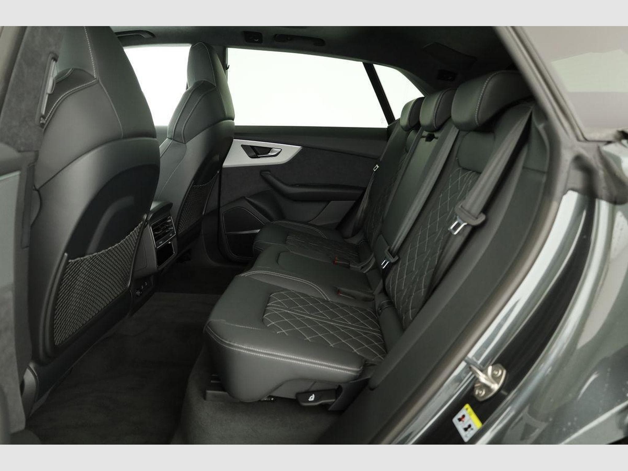 Audi Q8 50 TDI quattro (2026) - Photo 13