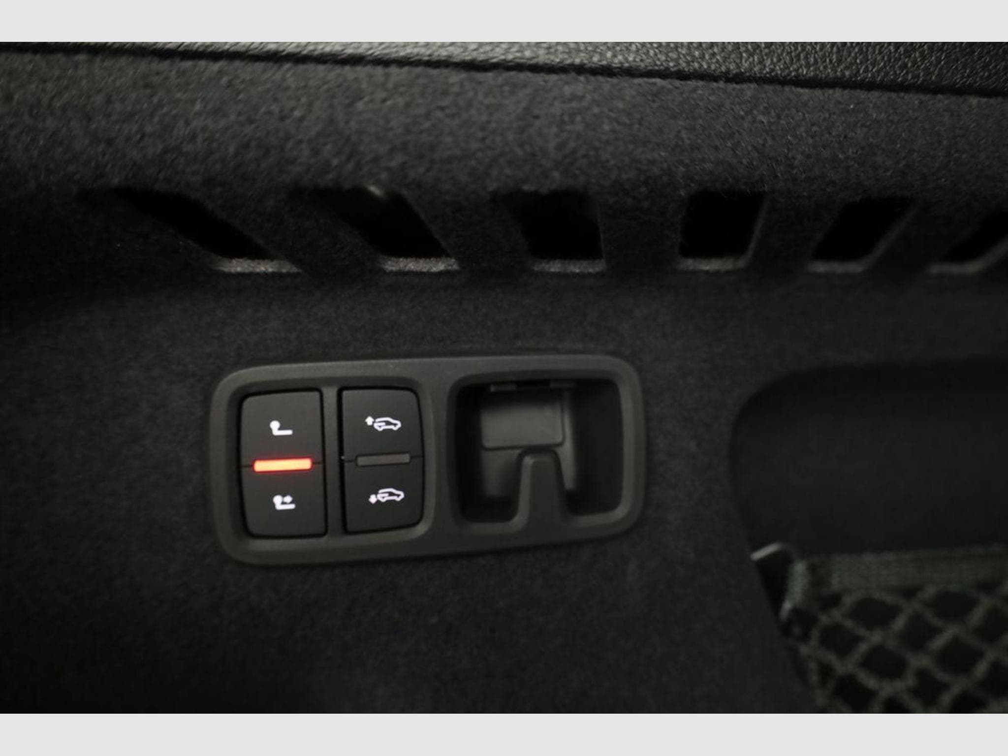 Audi Q8 50 TDI quattro (2026) - Photo 16