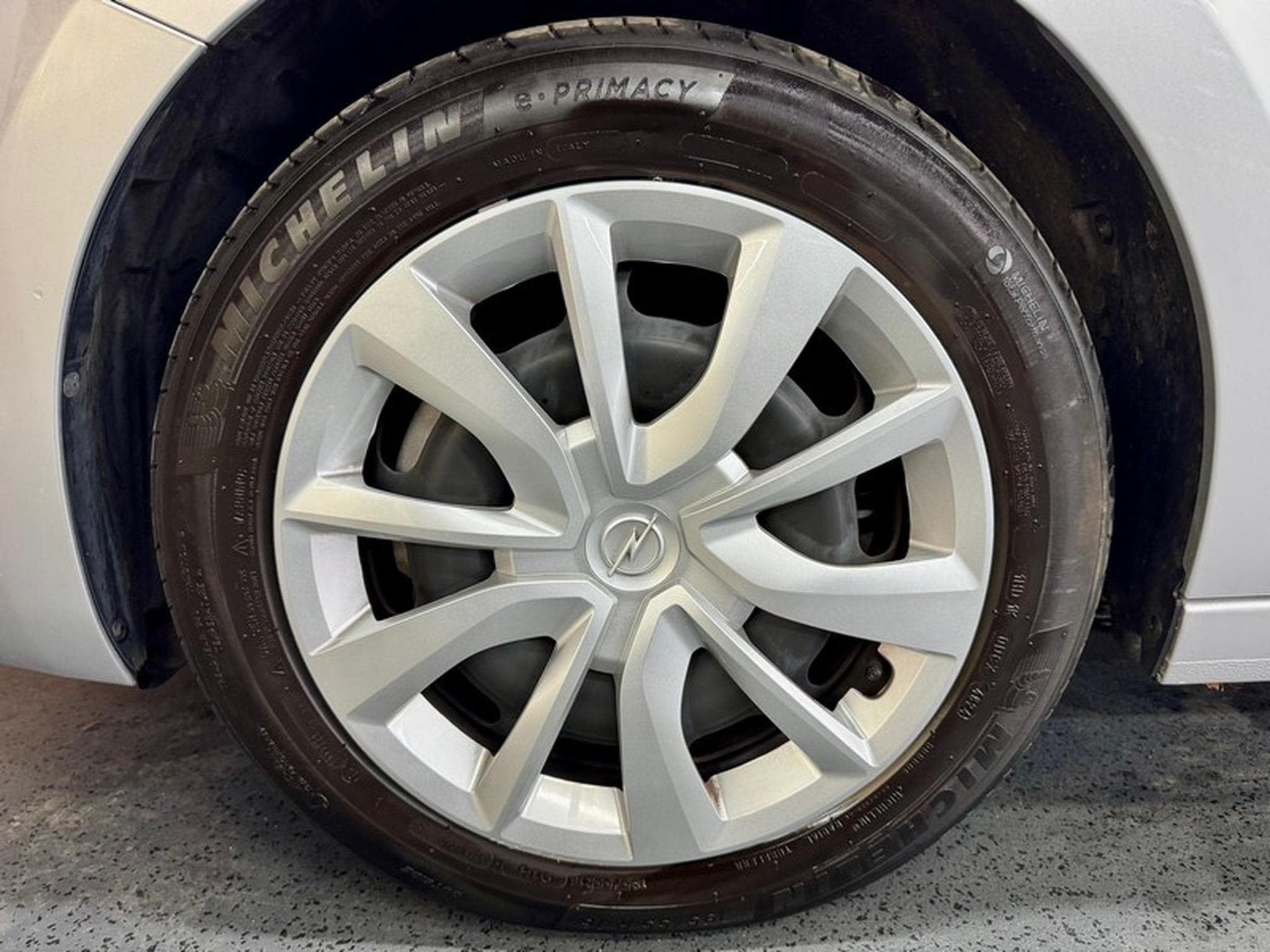 Opel Corsa Corsa 1.2 Turbo 101cv Auto EDITION (2025) - Photo 3