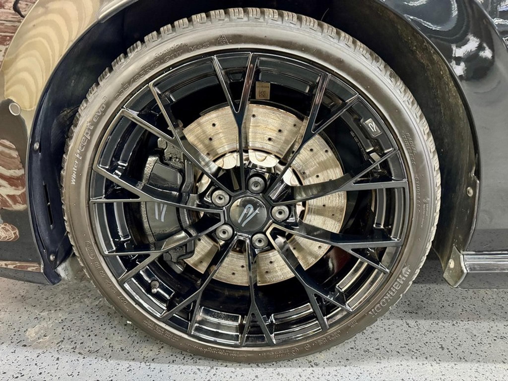 VW Golf Golf VIII R 2.0 333cv Auto 4Motion BLACK EDITION (2025) - Photo 3