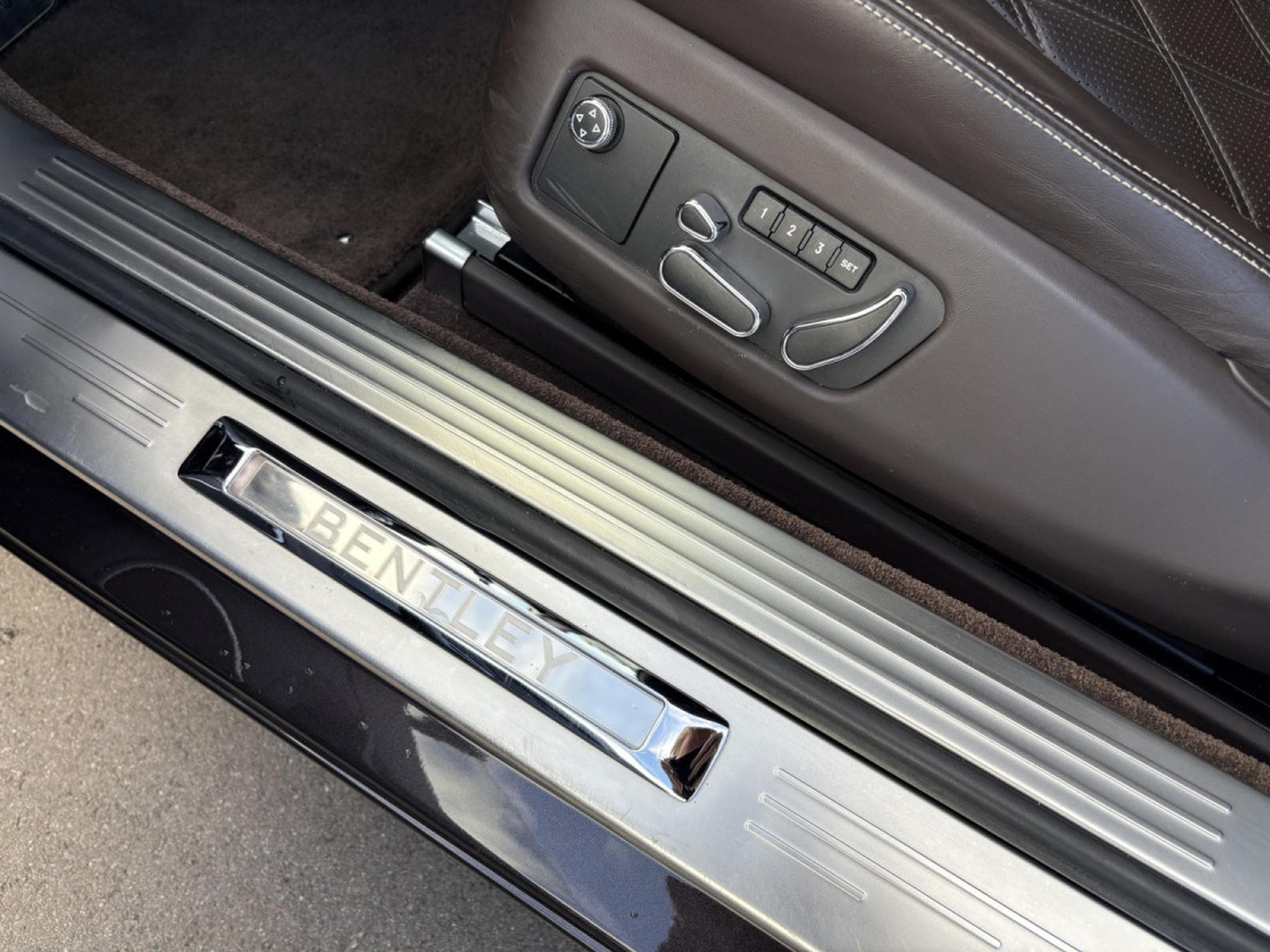 Bentley Continental GT GT V8 MULLINER / HAVANA COLOR (2013) - Photo 12