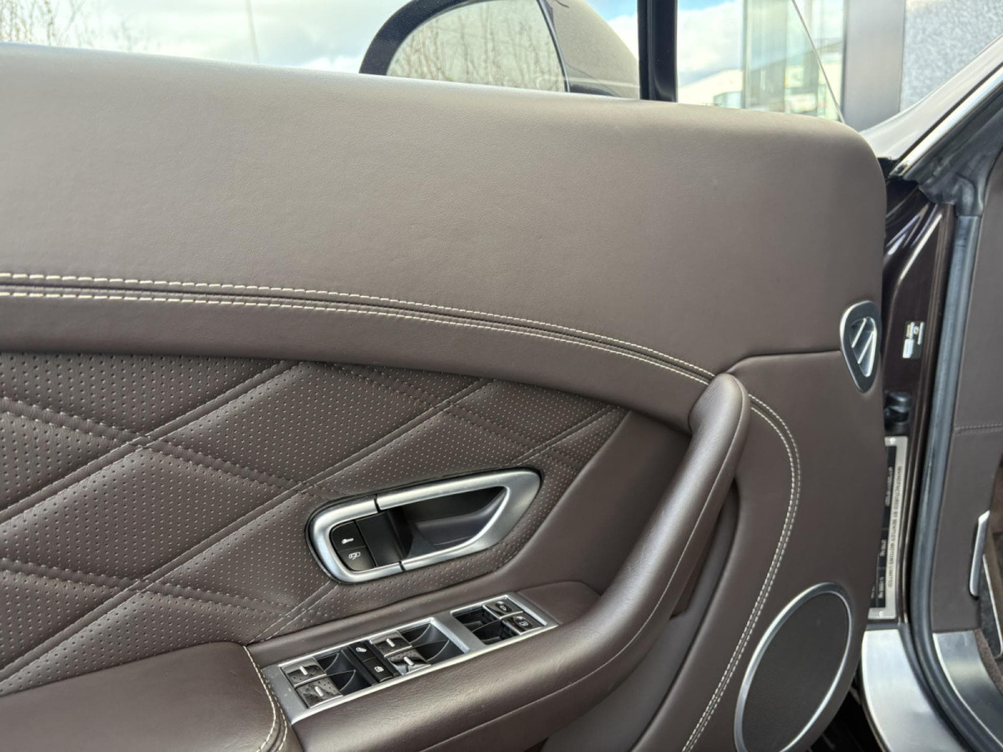 Bentley Continental GT GT V8 MULLINER / HAVANA COLOR (2013) - Photo 20