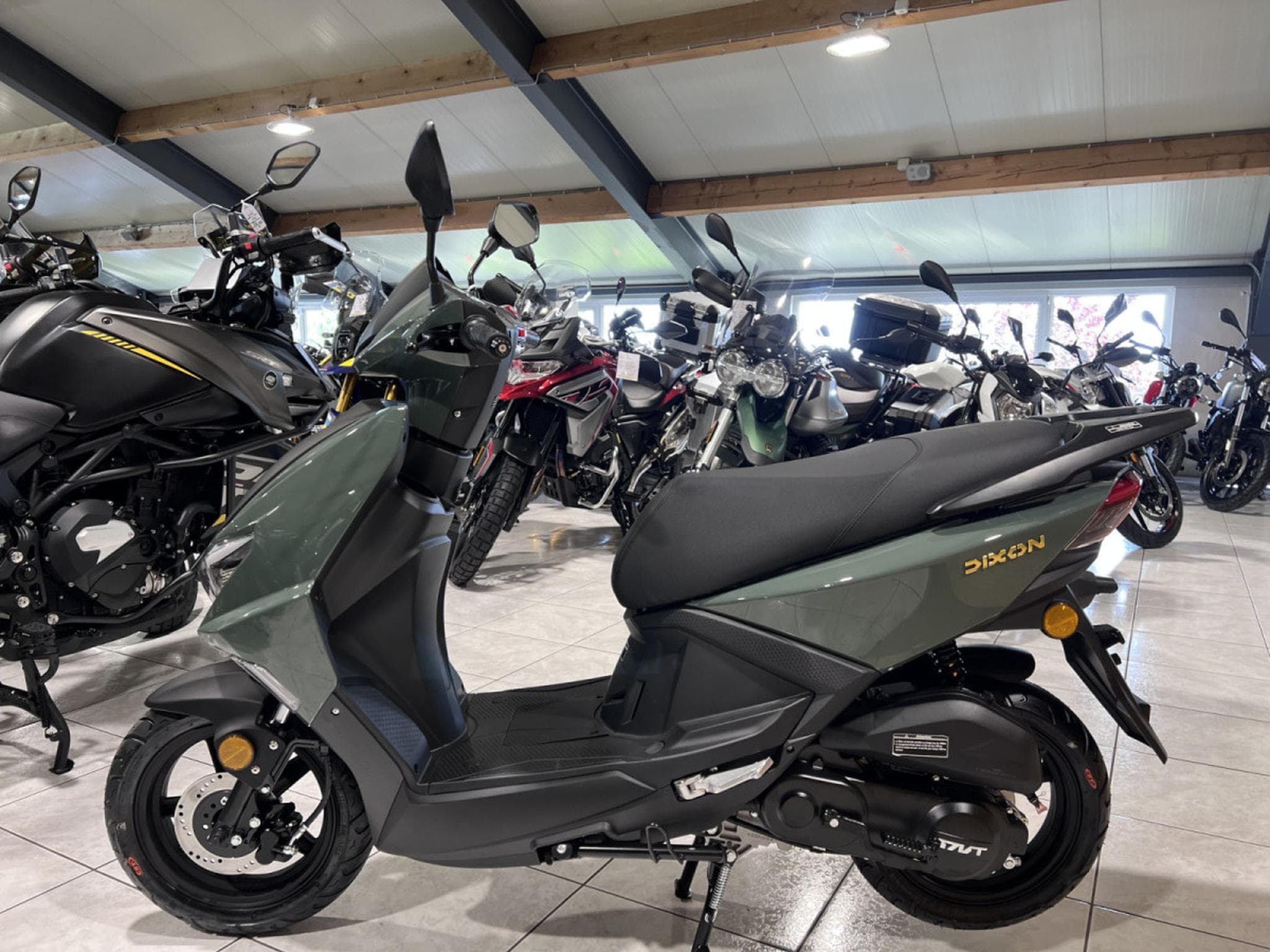 TNT Motor Dixon 12 Classe A 25 Km/h (2026) - Foto 4