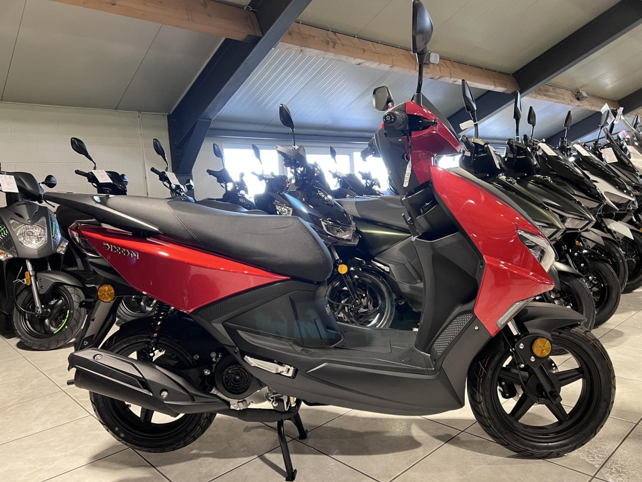 TNT Motor Dixon 12 Classe A 25 Km/h (2026) - Foto 1