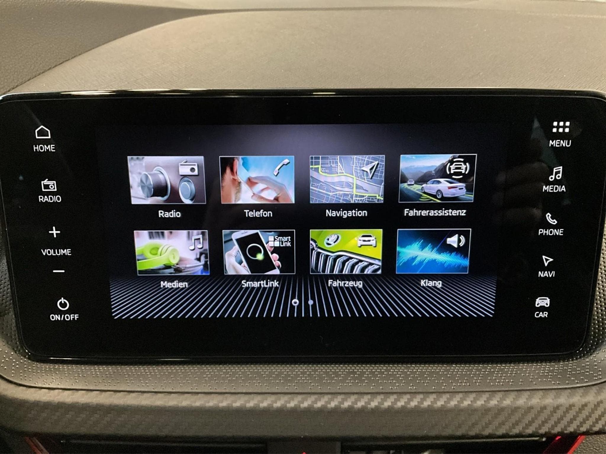 Skoda Scala Monte-Carlo+DSG+Pano+Navi+LED (2025) - Photo 13