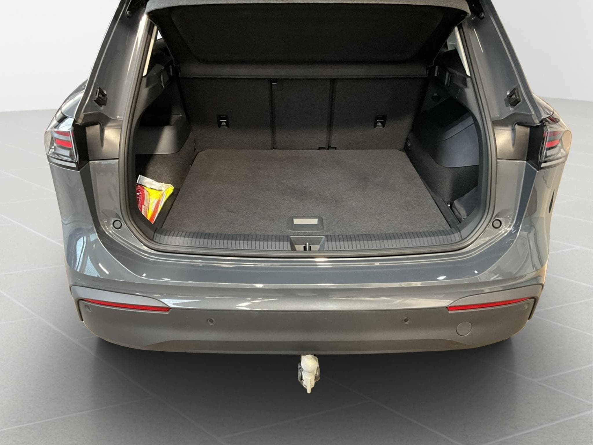 VW Tiguan Life+DSG+LED+LM18+P.Leder (2024) - Foto 16