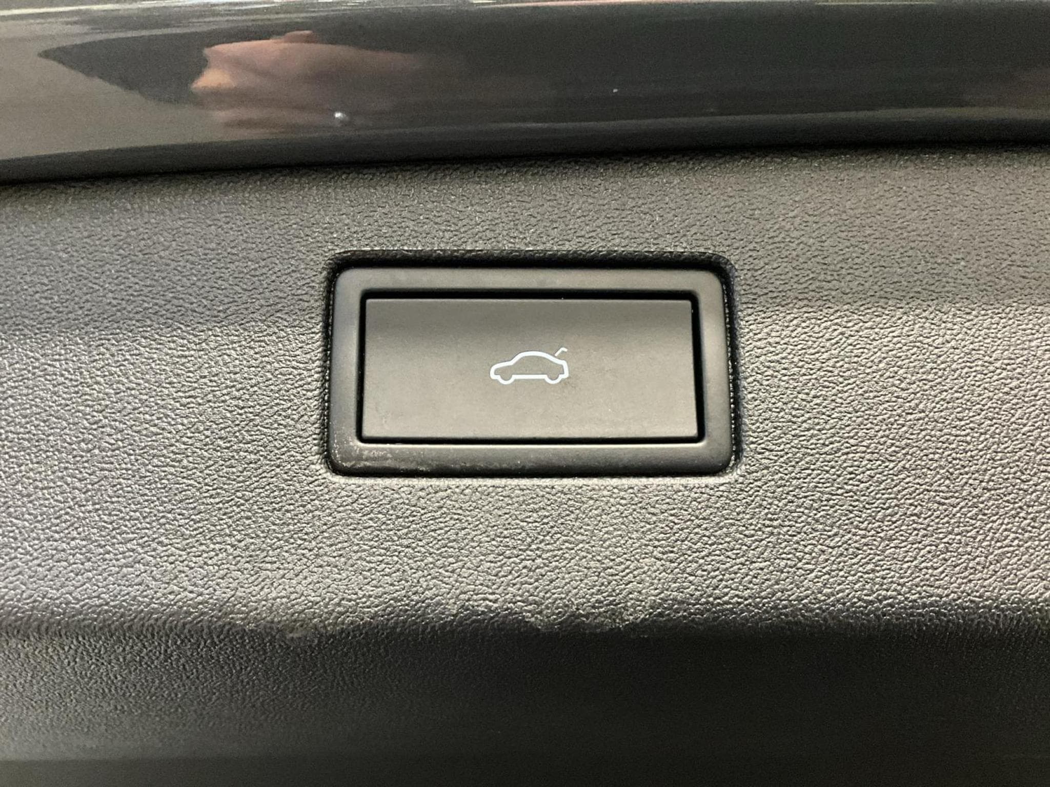 VW Tiguan Life+DSG+LED+LM18+P.Leder (2024) - Foto 18