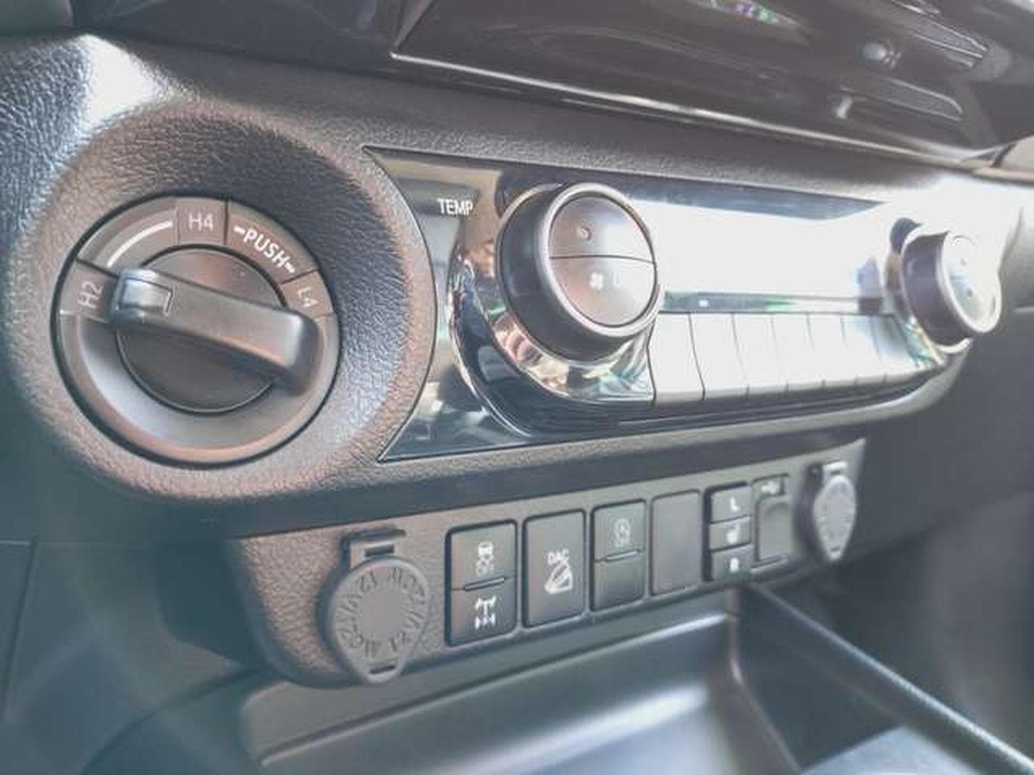 Toyota Hilux HiLux 4x4 Double Cab Autm. Executive (2022) - Photo 14